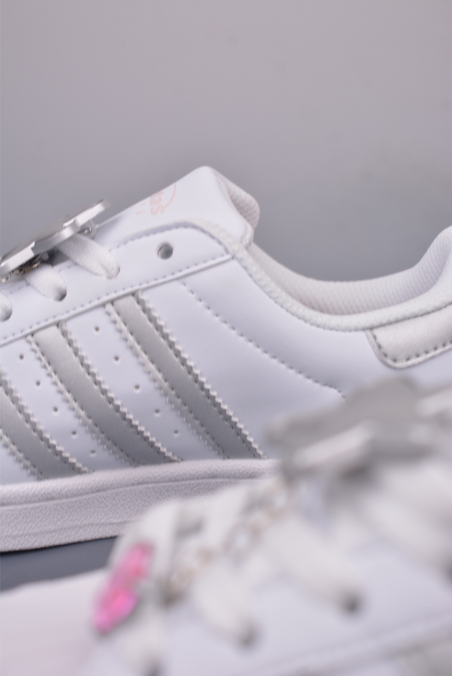 Adidas Originals Superstar 2代 2025全新版本 贝壳头 JQ8777