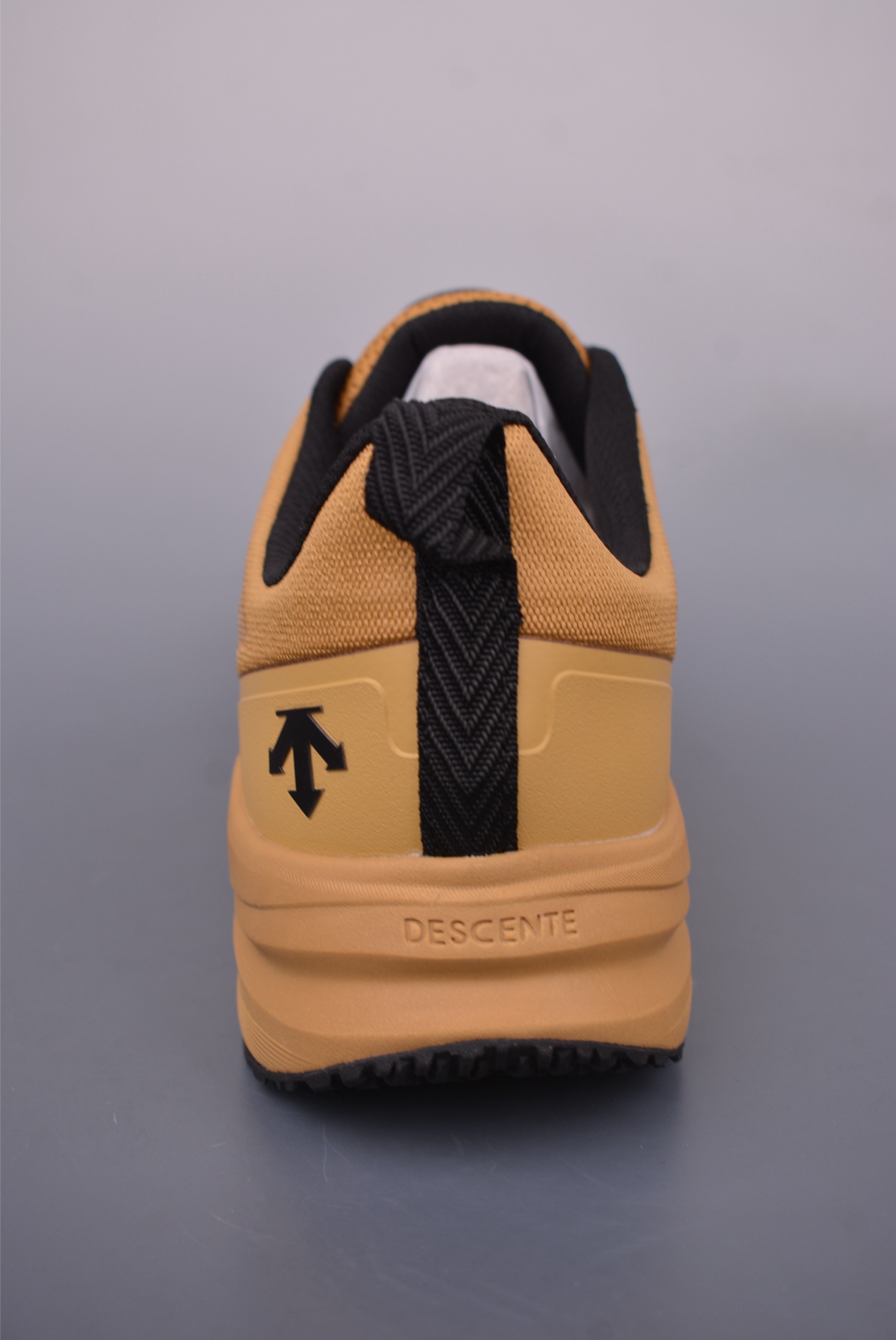 迪桑特 LAVITATE WIRE 3.0 广东纯原版本 时尚休闲运动覆盖防水男子越野跑鞋 D5231RRN08 迪桑特 LAVITATE WIRE 3.0 广东纯原版本 时尚休闲运动覆盖防水男子越野跑鞋 D5231RRN08