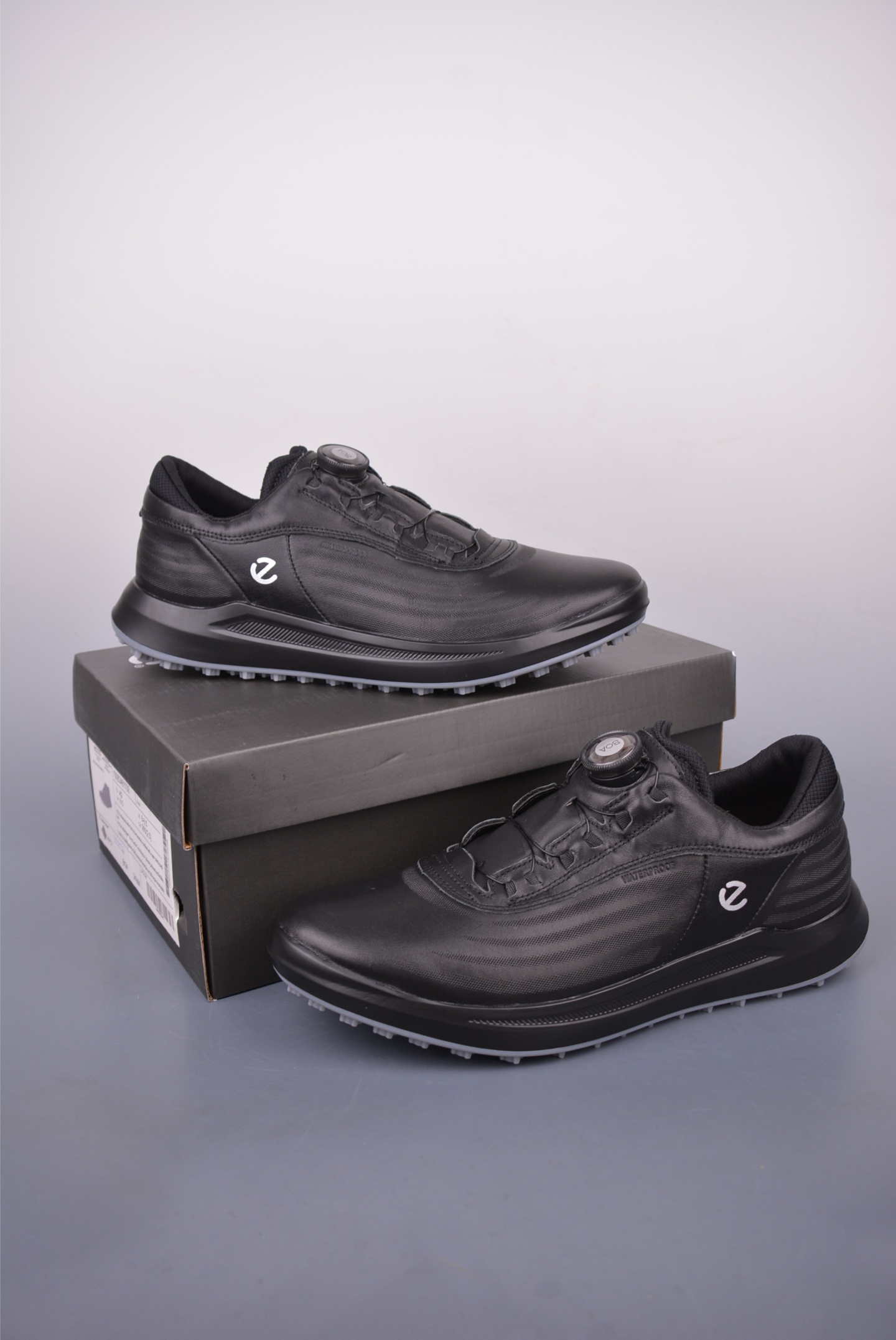 ECCO爱步男鞋 夏季运动鞋潮酷时尚跑步鞋 1008346 ECCO爱步男鞋 夏季运动鞋潮酷时尚跑步鞋 1008346