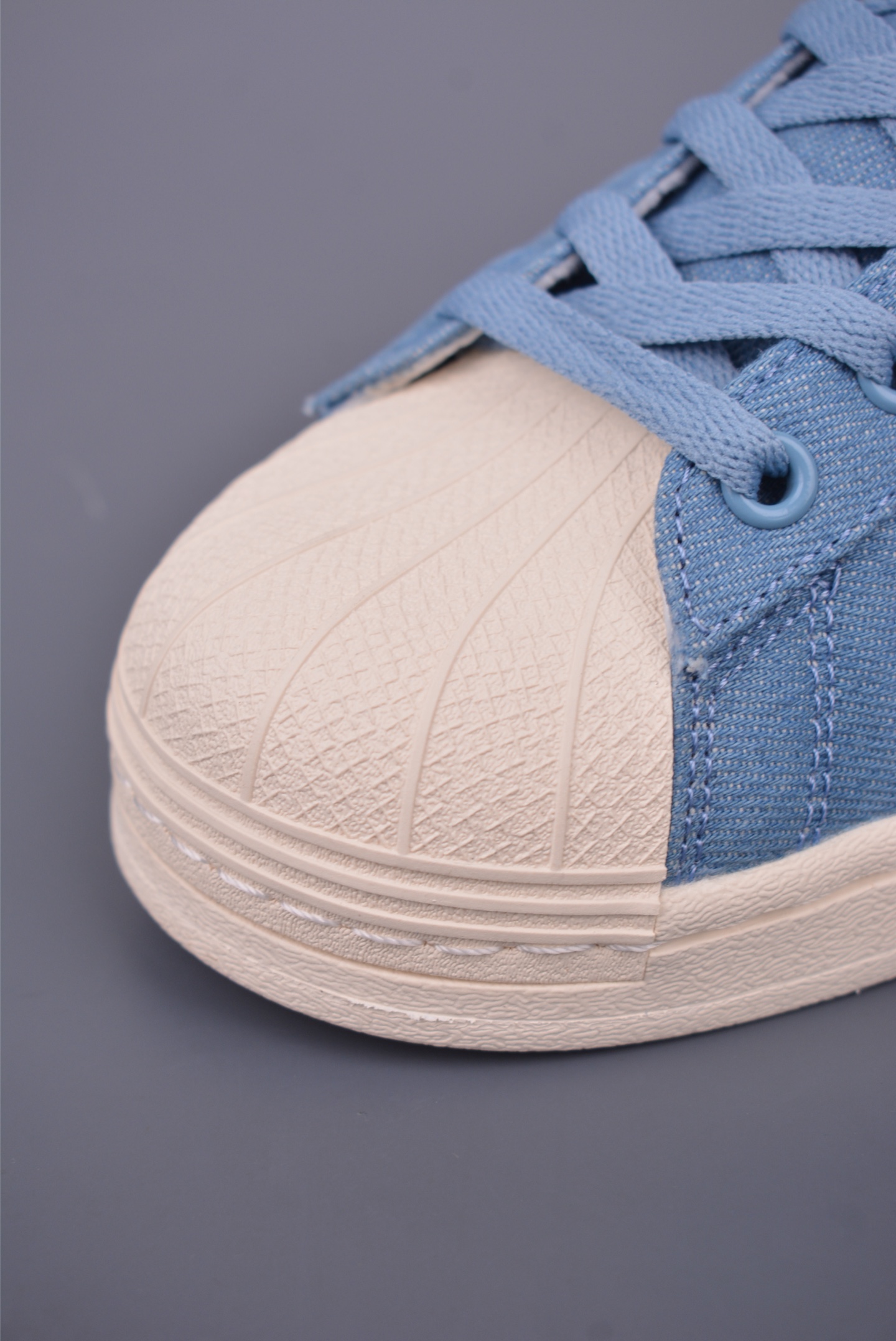 Adidas Originals Superstar 2代 2025全新版本 贝壳头官方同步 JH5589-Chinese UA Cheap High Quatity Brand Clothes Bags handbags Sneakers wholesale wholesaler seller from China Factory suppliers Fashion Clothing Shoes best Quality Beautiful Price Adidas Originals Superstar 2代 2025全新版本 贝壳头官方同步 JH5589