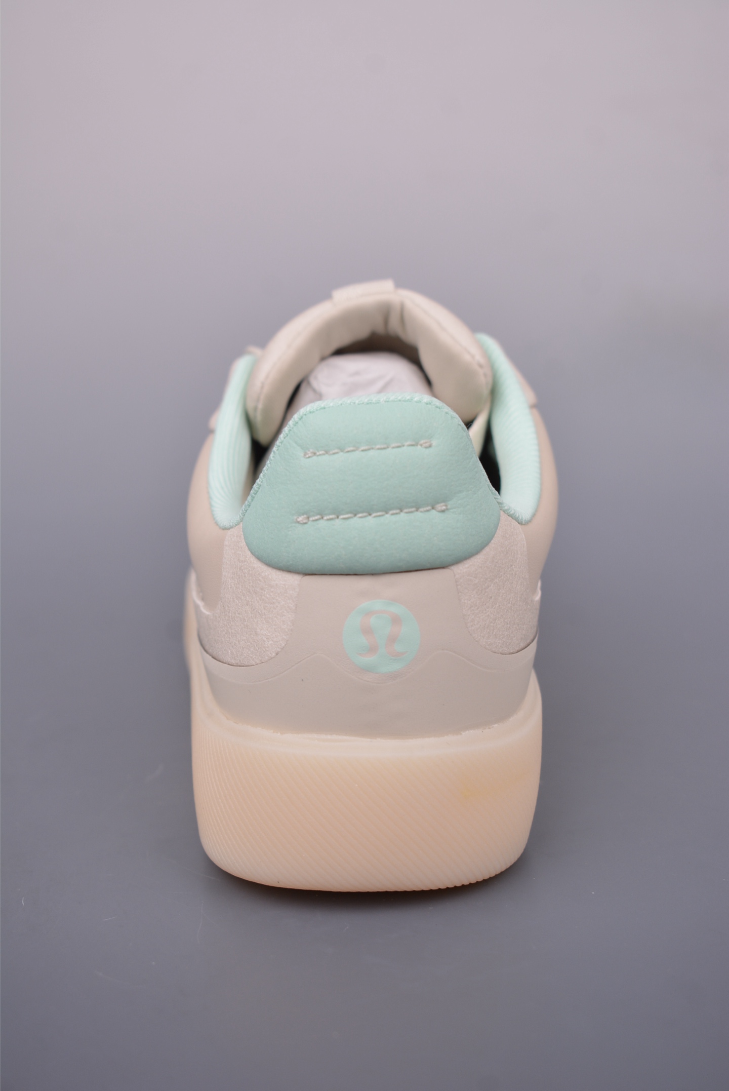 国际瑜伽服装运动品牌 广东纯原版本 露露乐蒙/Lululemon W Cityverse Low 城市律动系列低帮健身训练透气休闲运动板鞋  LW9FFIS