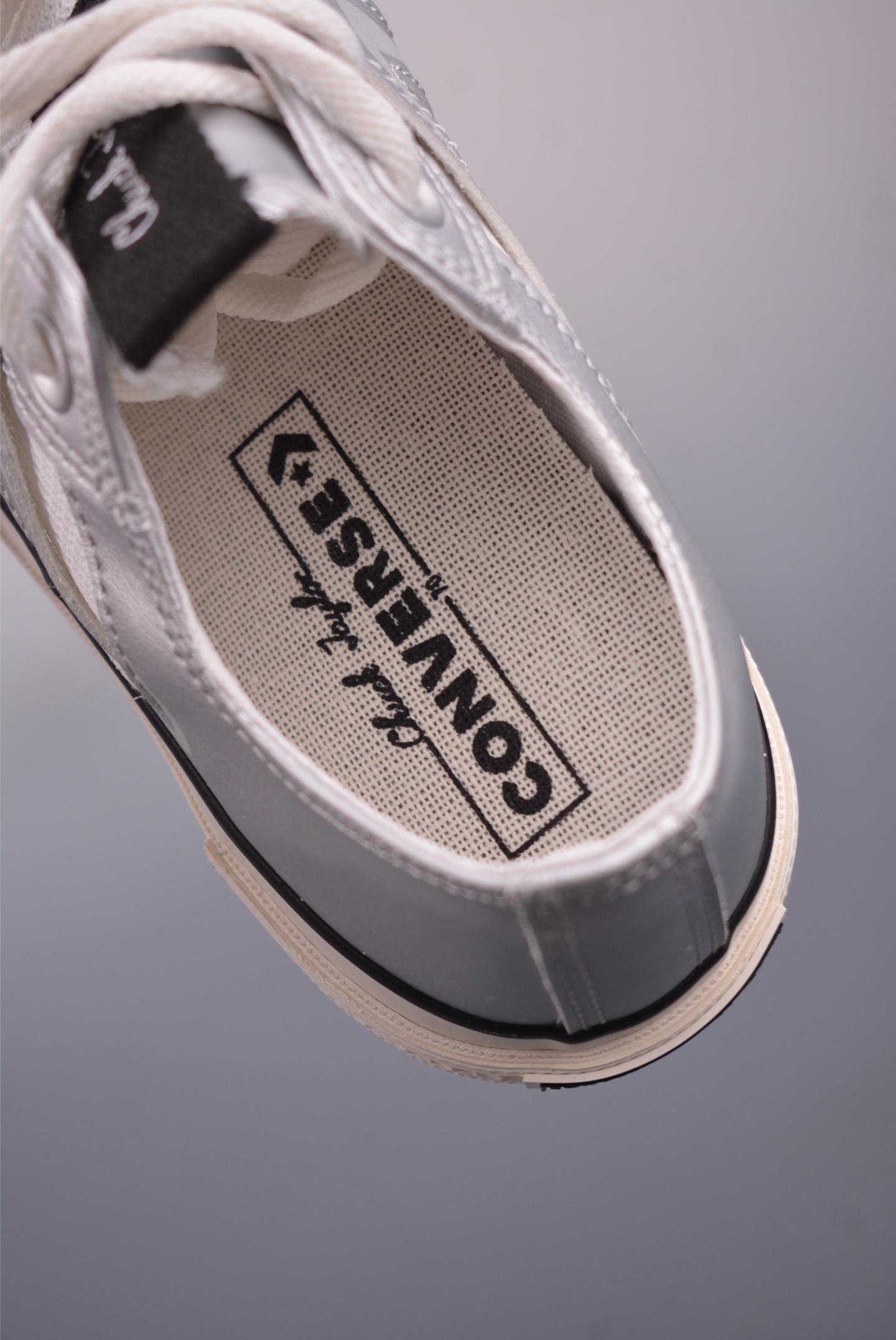 Converse Chuck 1970s 未来银 匡威官方新款 银白光泽邂逅潮流型格 A15187C 高帮 A15188C 低帮-Chinese UA Cheap High Quatity Brand Clothes Bags handbags Sneakers wholesale wholesaler seller from China Factory suppliers Fashion Clothing Shoes best Quality Beautiful Price Converse Chuck 1970s 未来银 匡威官方新款 银白光泽邂逅潮流型格 A15187C 高帮 A15188C 低帮