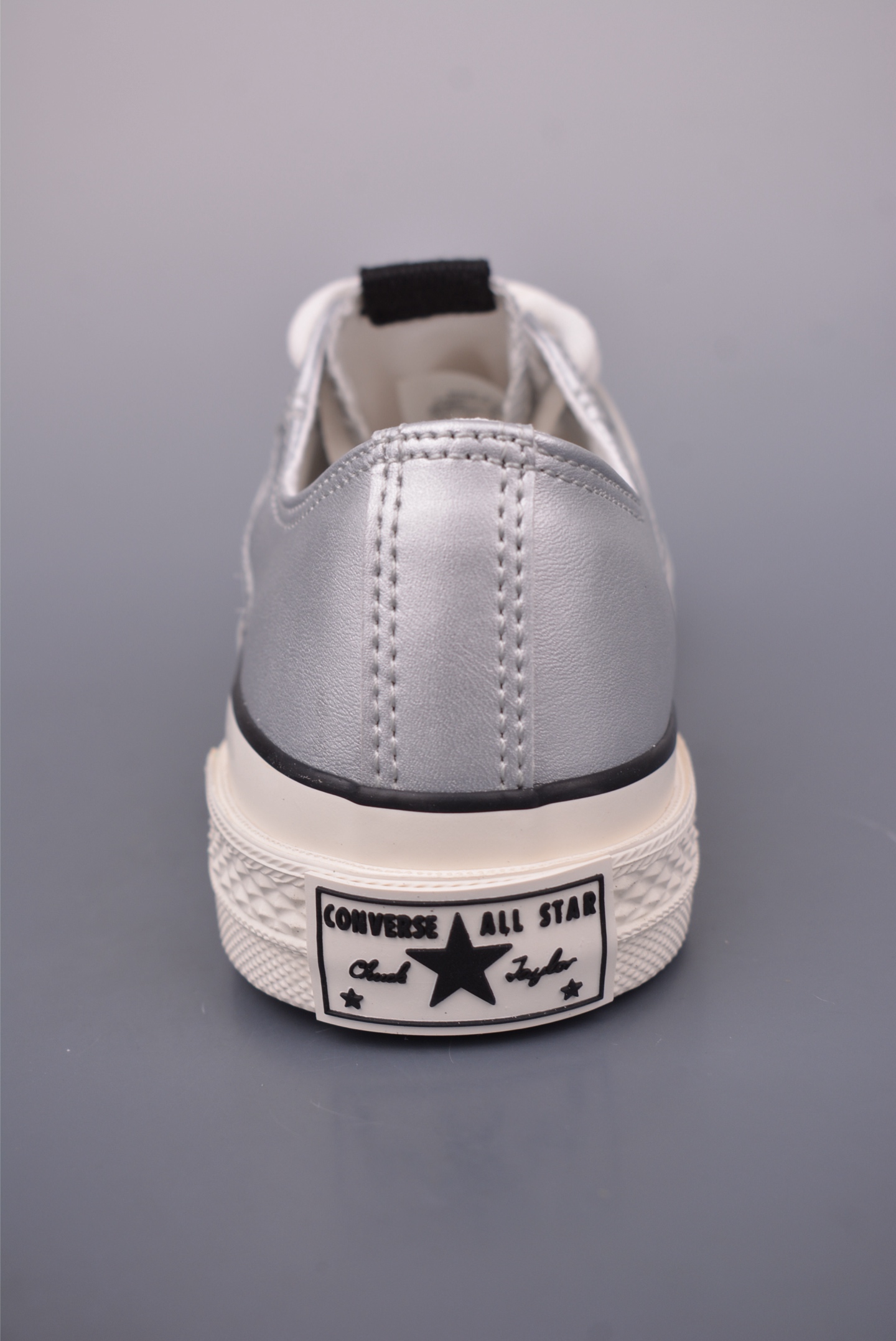 Converse Chuck 1970s 未来银 匡威官方新款 银白光泽邂逅潮流型格 A15187C 高帮 A15188C 低帮-Chinese UA Cheap High Quatity Brand Clothes Bags handbags Sneakers wholesale wholesaler seller from China Factory suppliers Fashion Clothing Shoes best Quality Beautiful Price Converse Chuck 1970s 未来银 匡威官方新款 银白光泽邂逅潮流型格 A15187C 高帮 A15188C 低帮