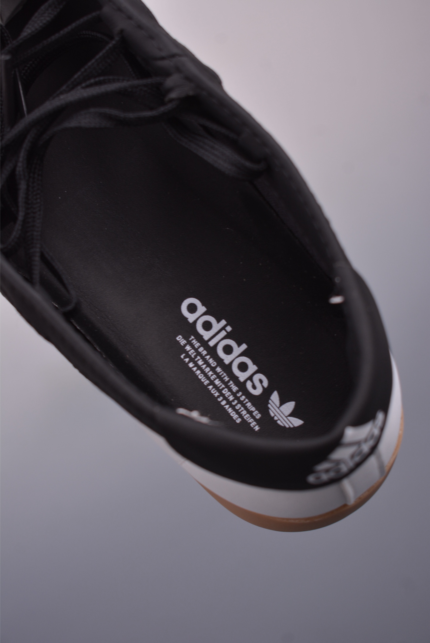 adidas TAEKWONDO MEI W OFF 芭蕾风运动鞋  JR7030