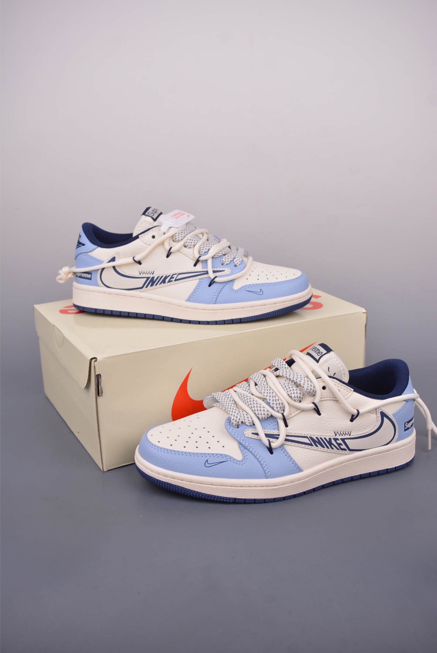 Fragment x Travis Scott x Supreme Air Jordan 1 Low 三方联名倒钩  DM6868-106