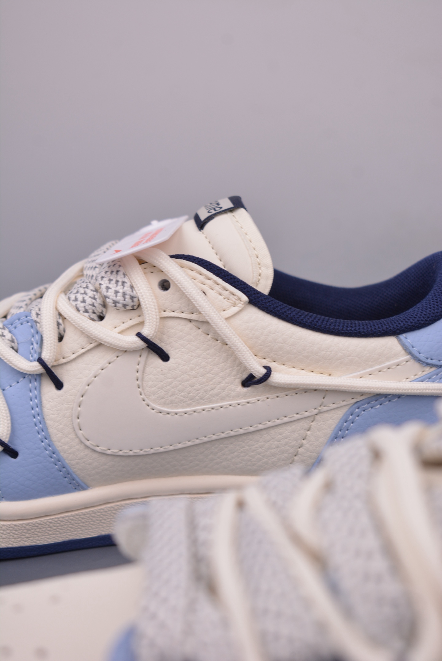 Fragment x Travis Scott x Supreme Air Jordan 1 Low 三方联名倒钩  DM6868-106