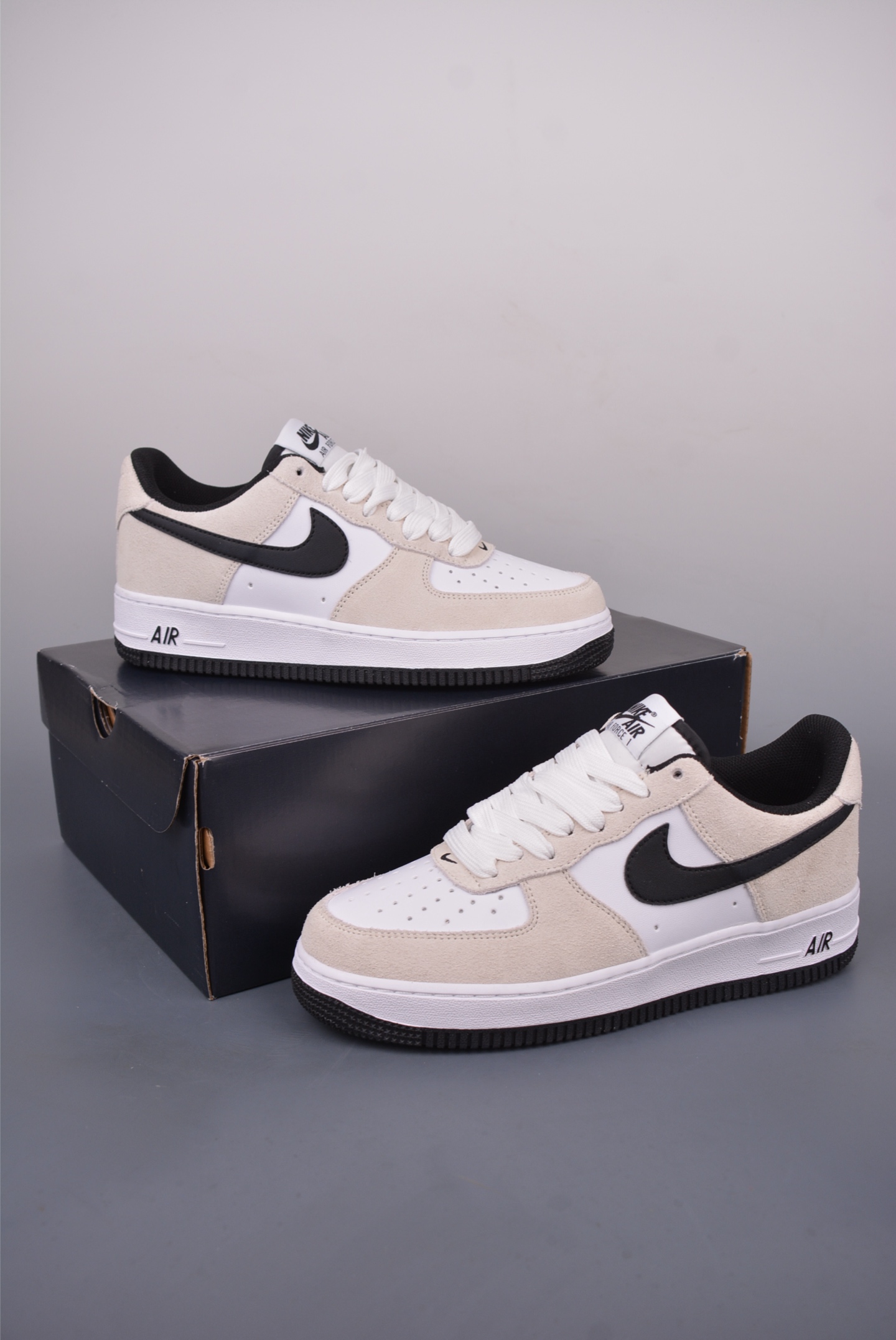 Nike Air Force 1 Low White Black Shoes, Breathable Honeycomb Insole 6 i1748978710814 647 0 4