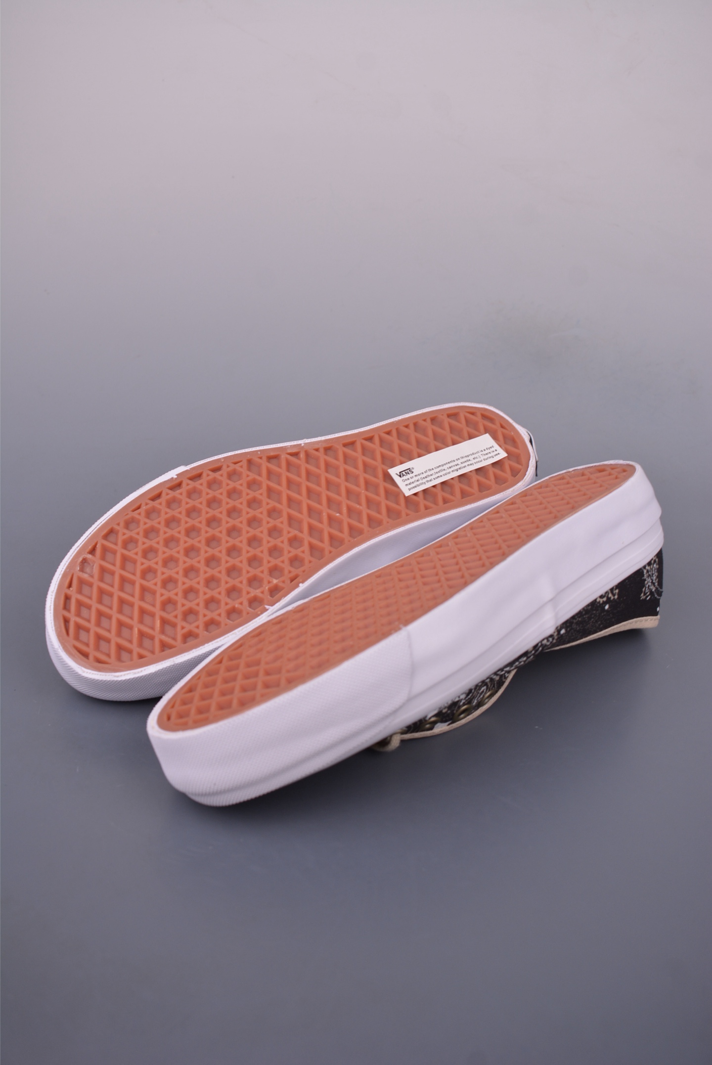 Vans Authentic 44 DX Paisley Canvas Sneakers - Black/White, Unisex Sizes 4 i1748979664809 8290 0 2