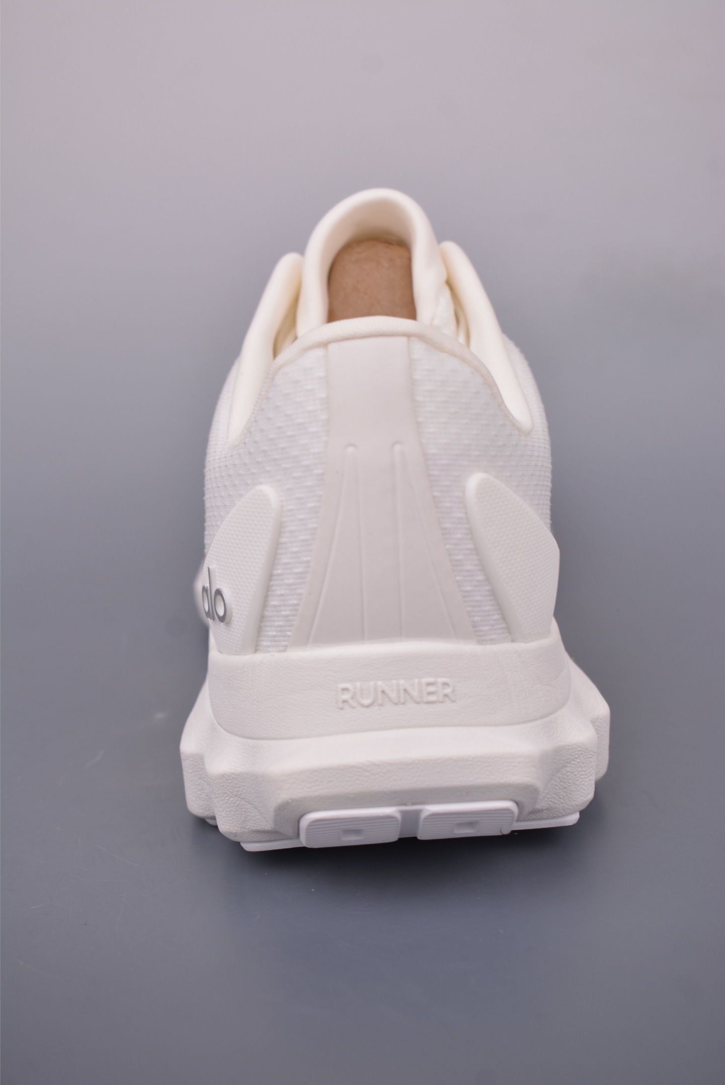 Alo Runner Mode Sneakers - Comfortable, Minimalist Design, Anti-Slip, Durable 5 i1748979831163 5530 0 3