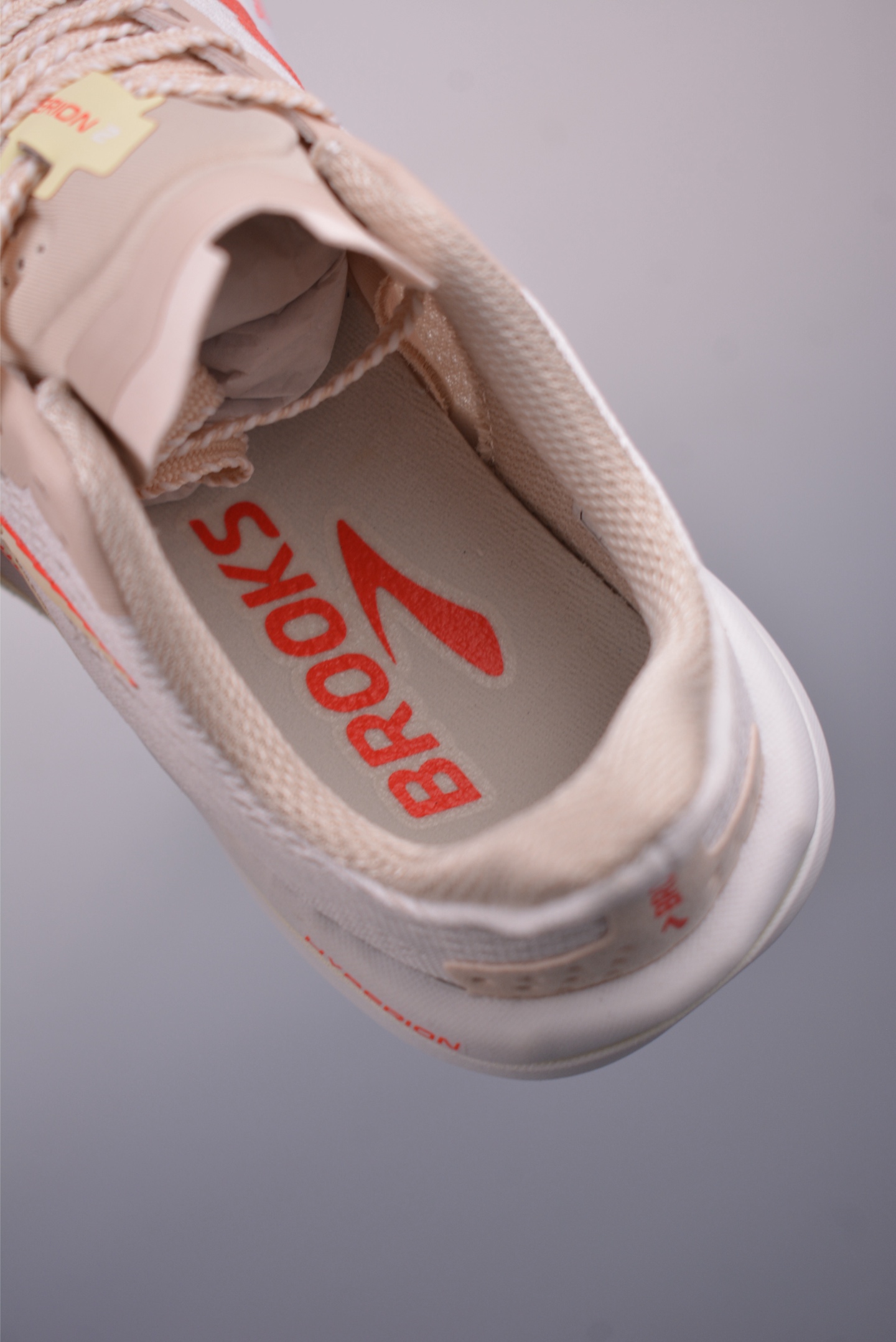 Brooks Hyperion Max 2 Running Shoes - Lightweight, Breathable, and Cushioned 10 i1748979961082 744 0 8