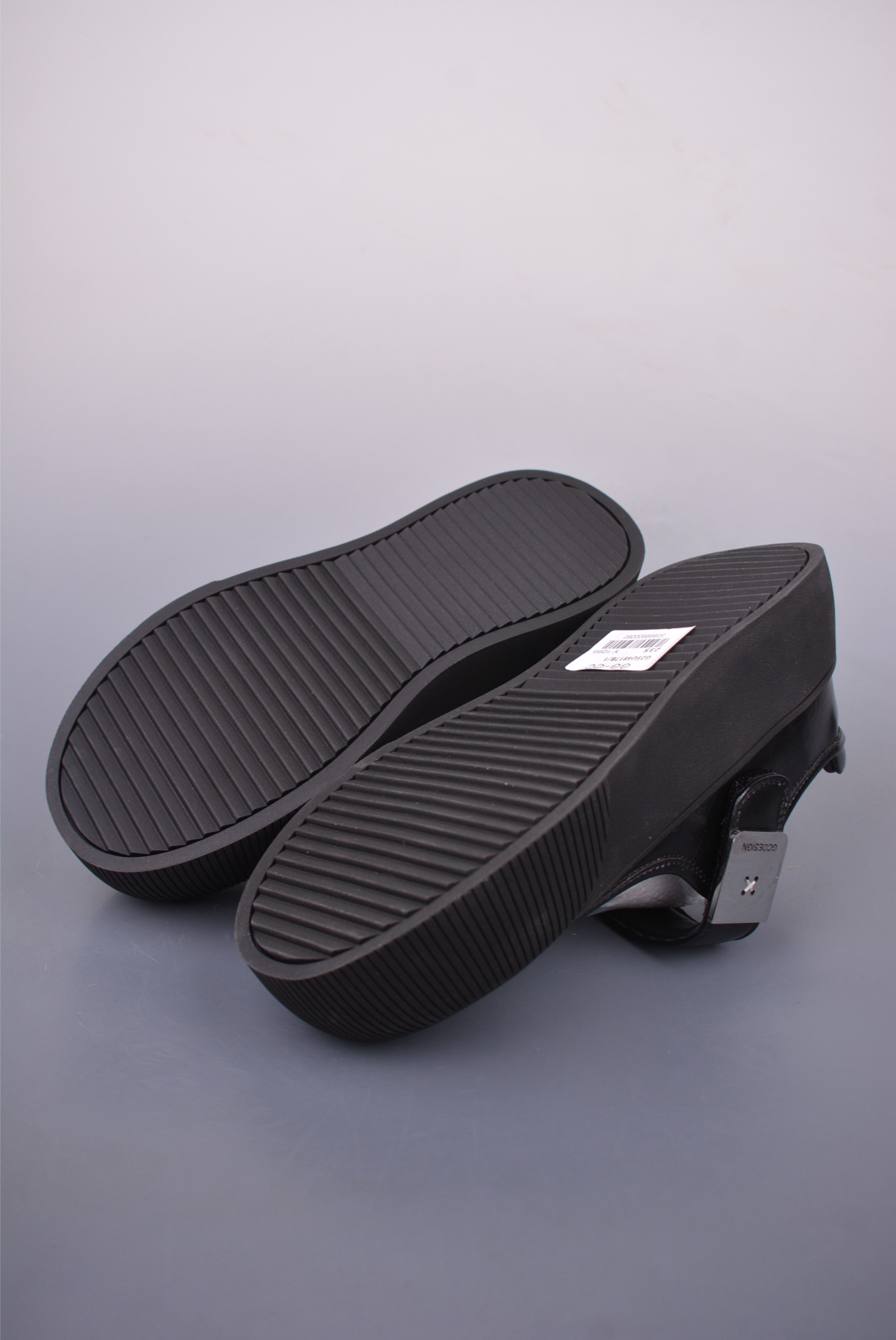 GG-CC GG-CC Chunky Low 厚底增高运动老爹鞋 G25U4817B-Chinese UA Cheap High Quatity Brand Clothes Bags handbags Sneakers wholesale wholesaler seller from China Factory suppliers Fashion Clothing Shoes best Quality Beautiful Price GG-CC GG-CC Chunky Low 厚底增高运动老爹鞋 G25U4817B