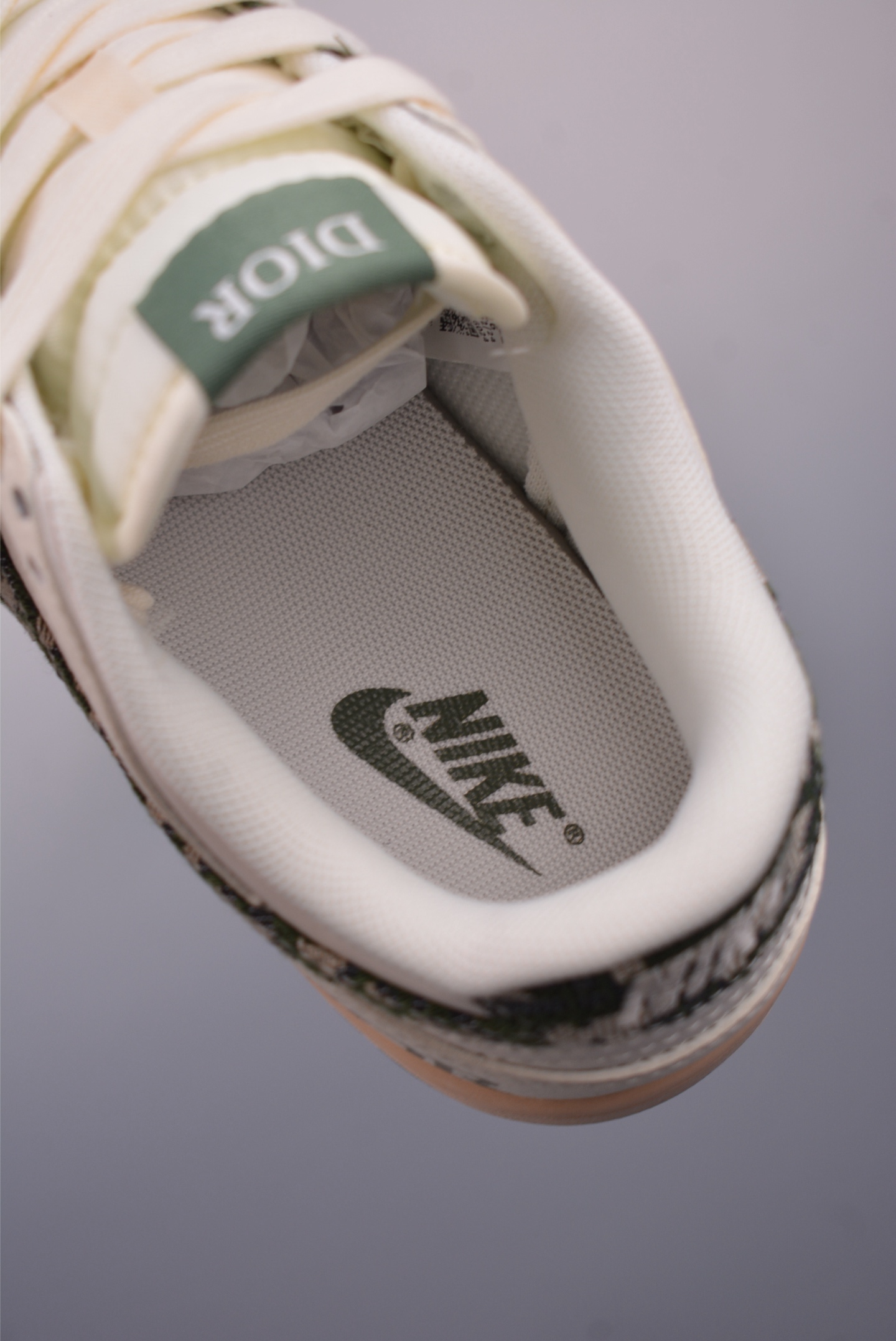 Nike SB Dunk Low Dior Collab: Premium Leather, Exclusive Style, All Sizes 10 i1748980472258 3638 0 8
