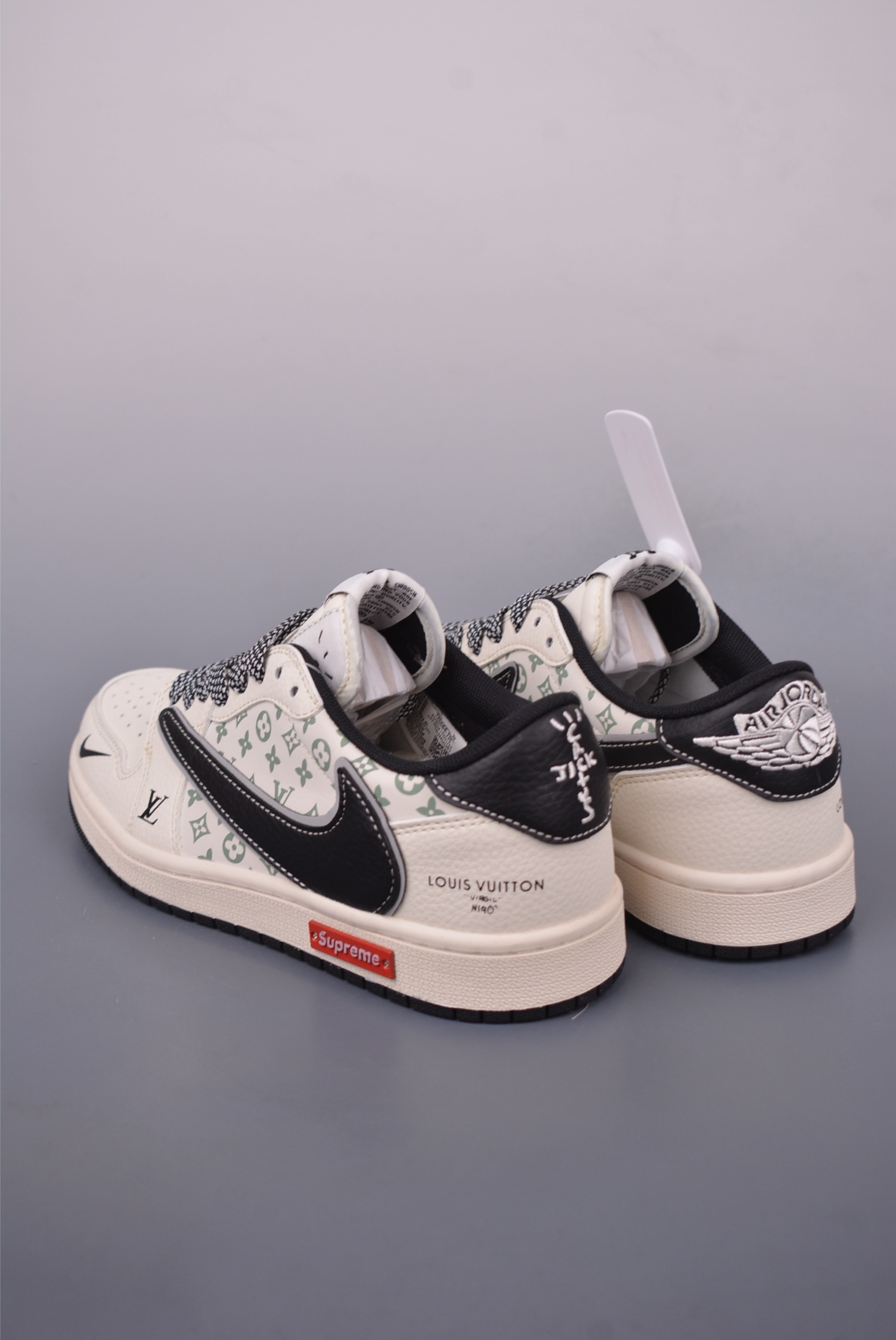 Fragment x Travis Scott x Louis Vuitton Air Jordan 1 Low Sneakers 3 i1748980754764 6747 0 1