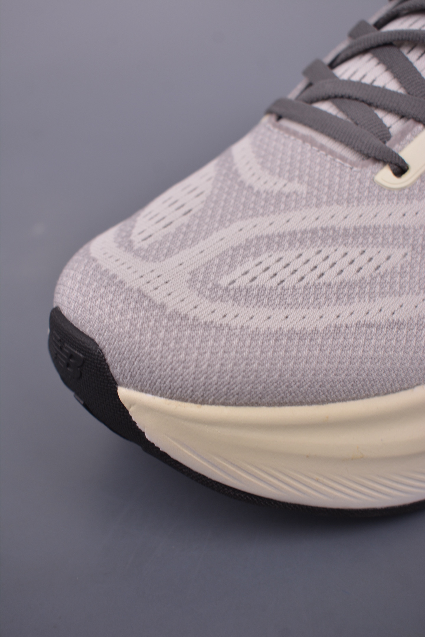 New Balance NB Fresh Foam 舒适耐磨低帮跑步鞋  MMOR2226