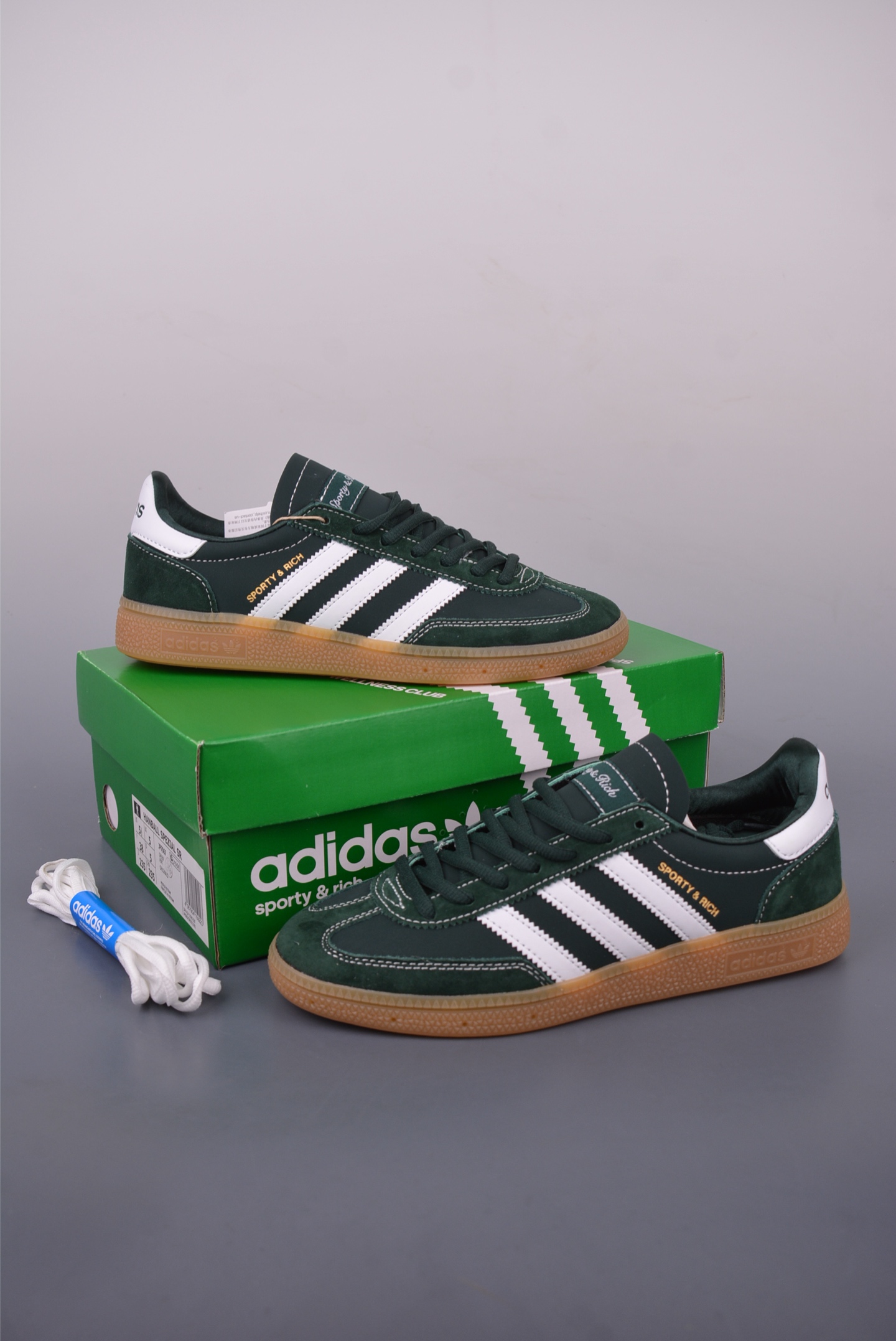 Adidas Handball Spezial 阿迪达斯经典款 复古休闲板鞋 JP7067