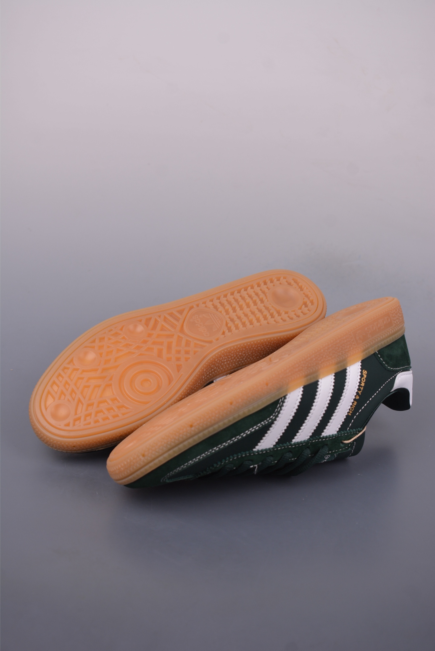 Adidas Handball Spezial 阿迪达斯经典款 复古休闲板鞋 JP7067
