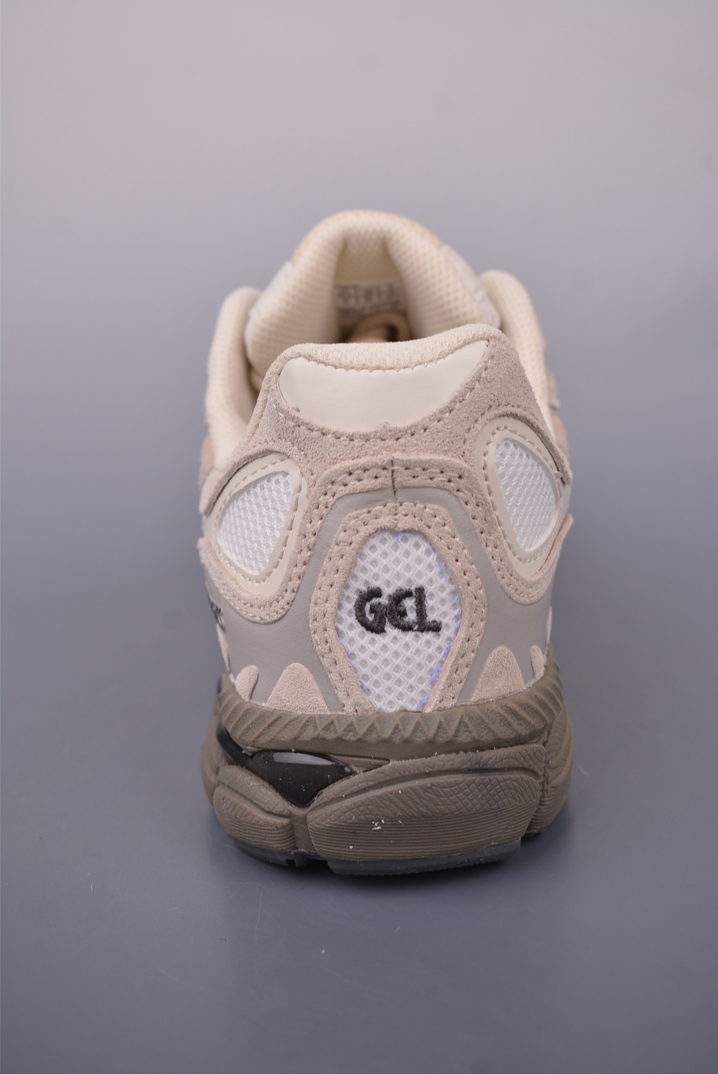 Asics Gel-NYC 纯原版本 亚瑟士运动休闲透气专业跑鞋 1203A383-105-Chinese UA Cheap High Quatity Brand Clothes Bags handbags Sneakers wholesale wholesaler seller from China Factory suppliers Fashion Clothing Shoes best Quality Beautiful Price Asics Gel-NYC 纯原版本 亚瑟士运动休闲透气专业跑鞋 1203A383-105