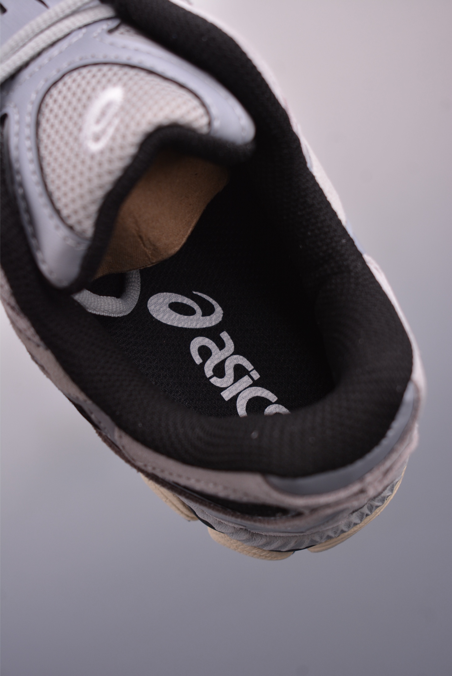 Asics Gel-NYC 纯原版本 亚瑟士运动休闲透气专业跑鞋 1203A383-004-Chinese UA Cheap High Quatity Brand Clothes Bags handbags Sneakers wholesale wholesaler seller from China Factory suppliers Fashion Clothing Shoes best Quality Beautiful Price Asics Gel-NYC 纯原版本 亚瑟士运动休闲透气专业跑鞋 1203A383-004