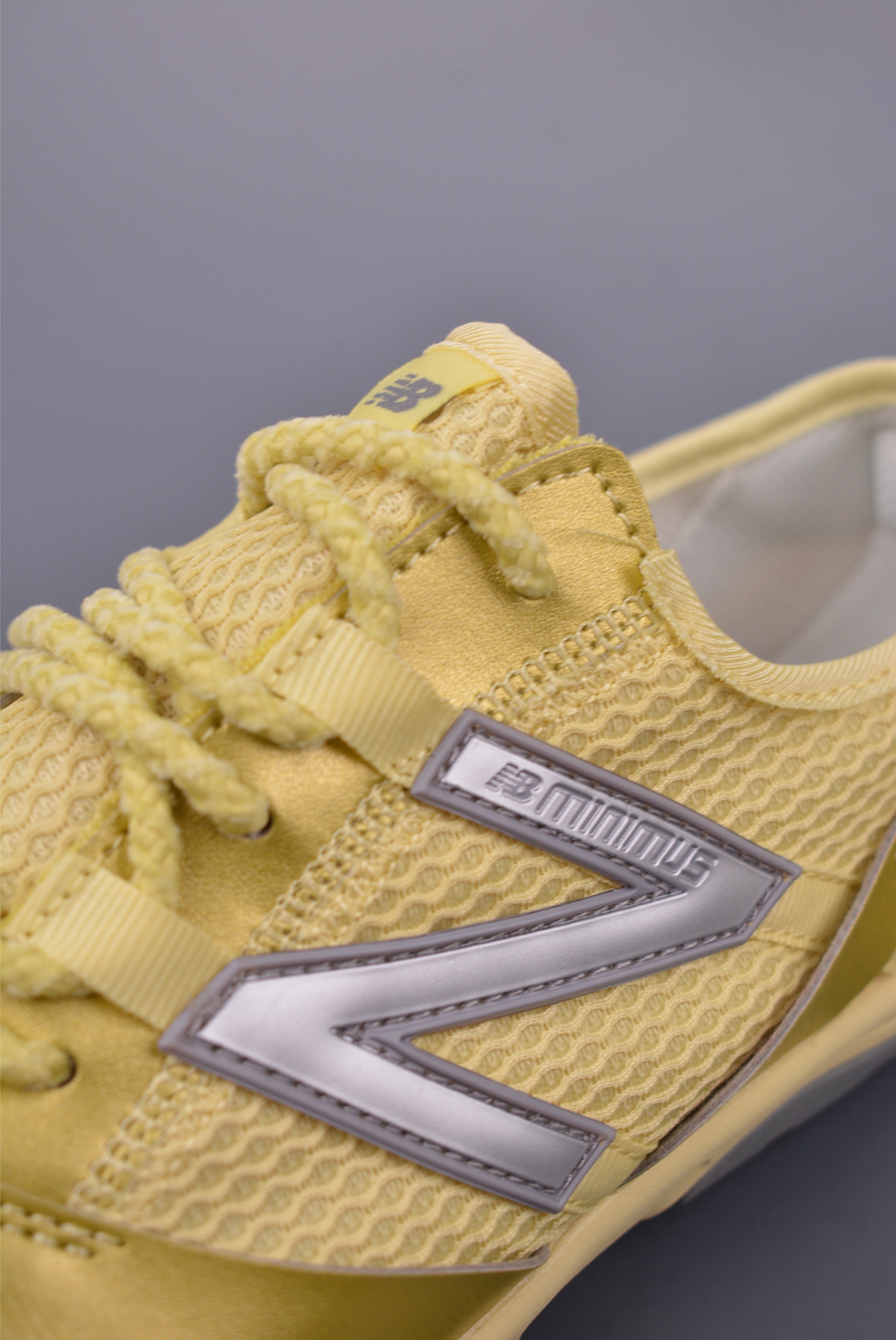 New Balance MT10系列 NB新百伦 薄底赤足鞋 MT10OMB-Chinese UA Cheap High Quatity Brand Clothes Bags handbags Sneakers wholesale wholesaler seller from China Factory suppliers Fashion Clothing Shoes best Quality Beautiful Price New Balance MT10系列 NB新百伦 薄底赤足鞋 MT10OMB