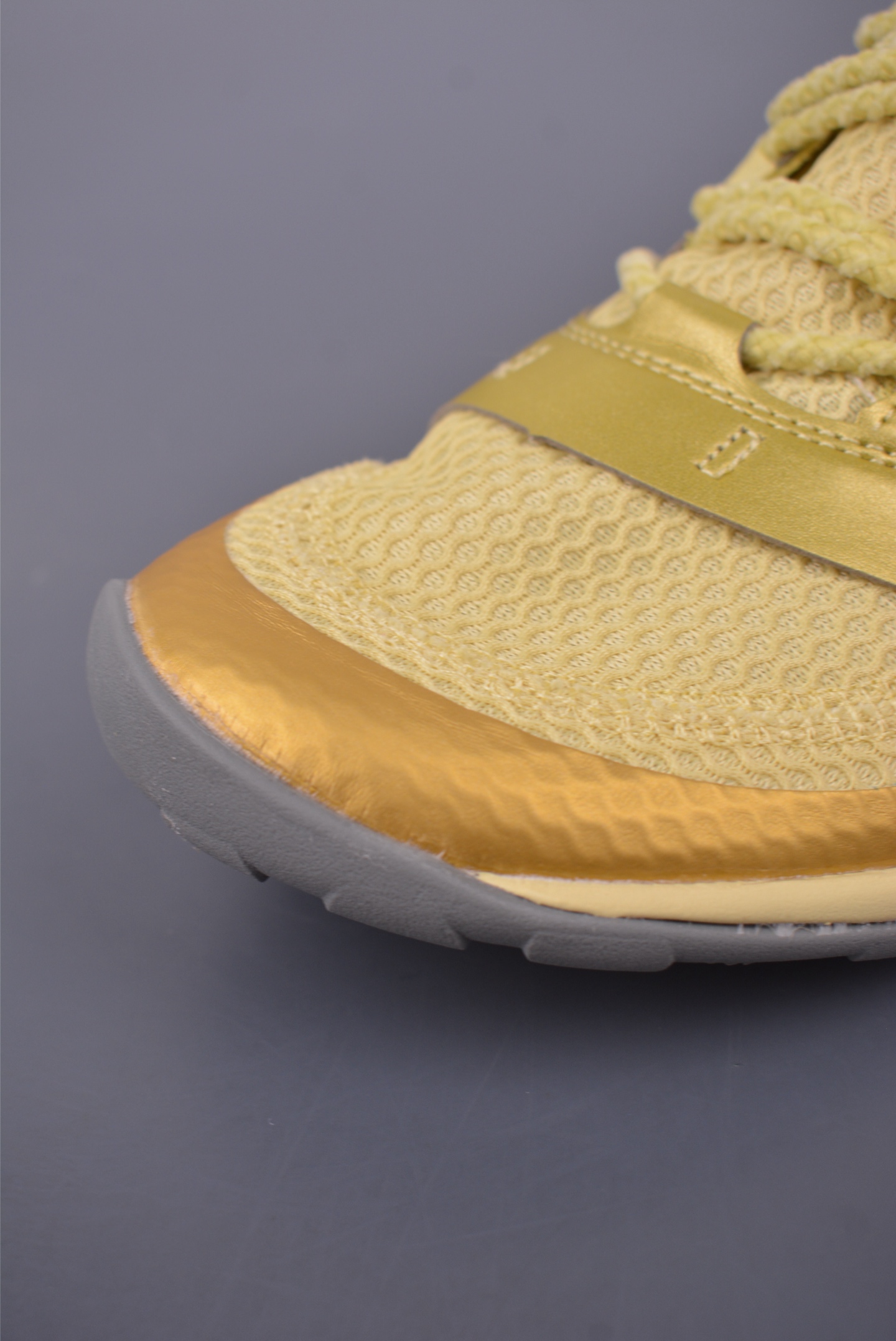 New Balance MT10系列 NB新百伦 薄底赤足鞋 MT10OMB-Chinese UA Cheap High Quatity Brand Clothes Bags handbags Sneakers wholesale wholesaler seller from China Factory suppliers Fashion Clothing Shoes best Quality Beautiful Price New Balance MT10系列 NB新百伦 薄底赤足鞋 MT10OMB