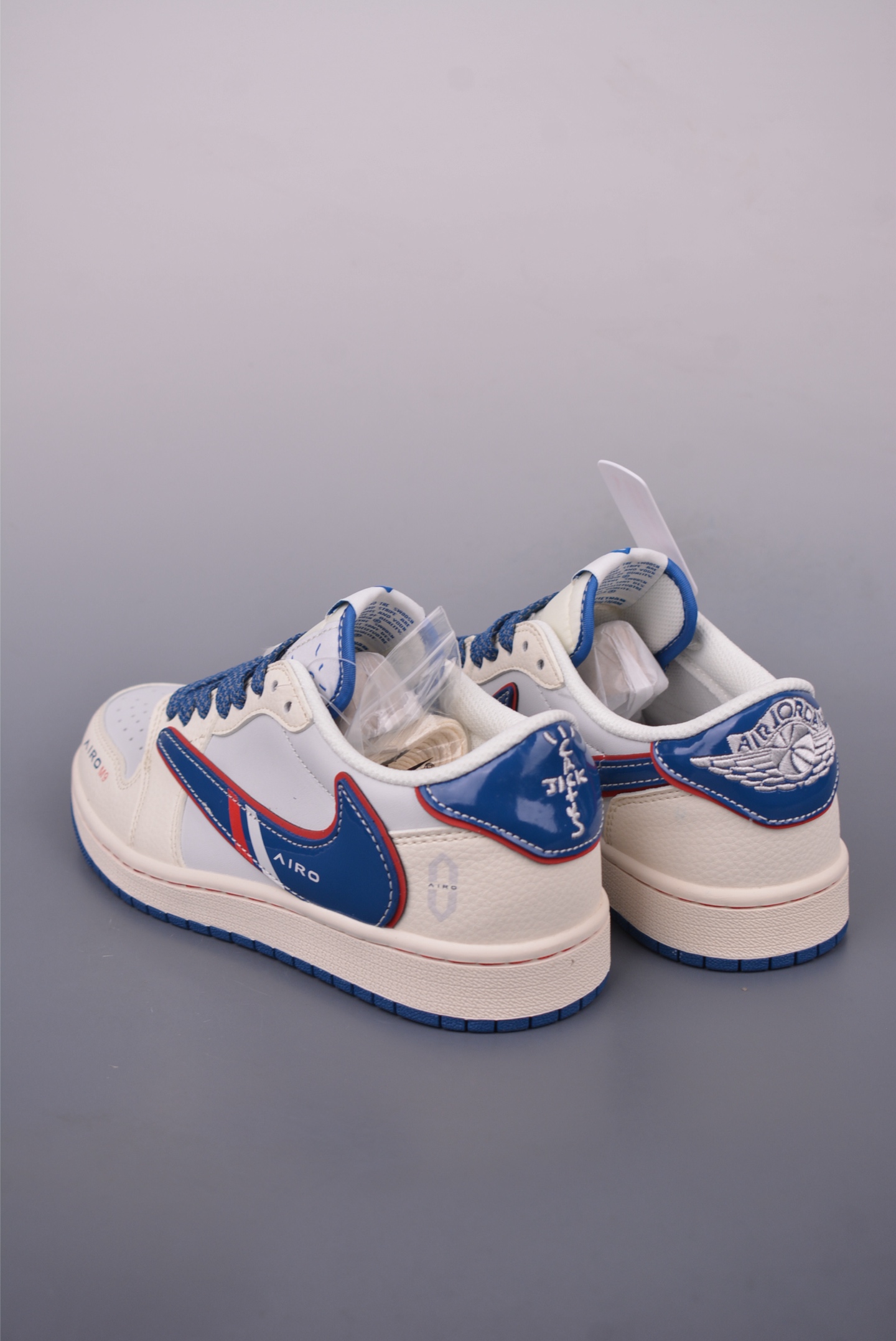 Fragment x Travis Scott x 问界M9 Air Jordan 1 Low 三方联名倒钩  FC1688-240