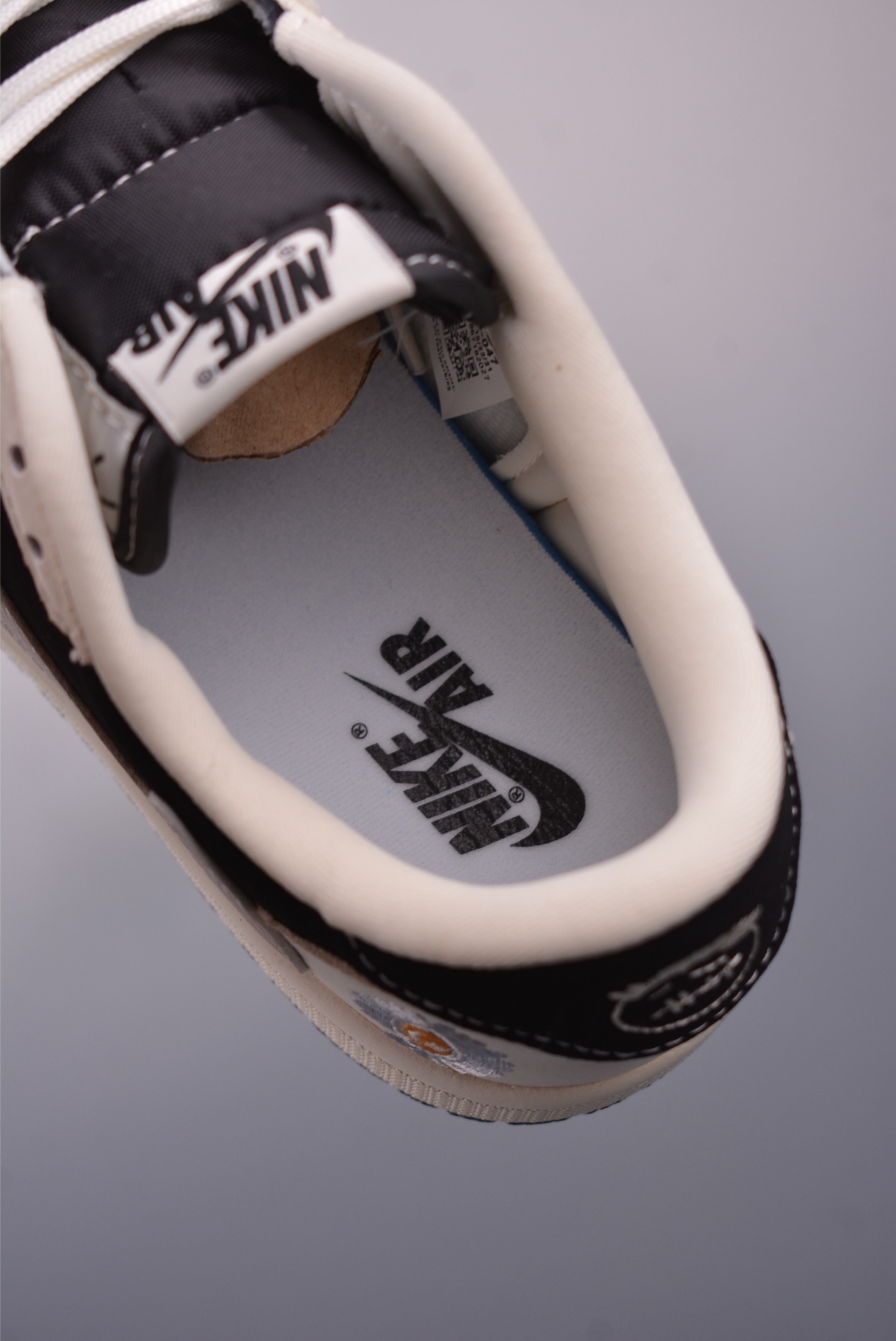 Fragment x Travis Scott x 小雏菊 Air Jordan 1 Low 三方联名倒钩  XS2024-047