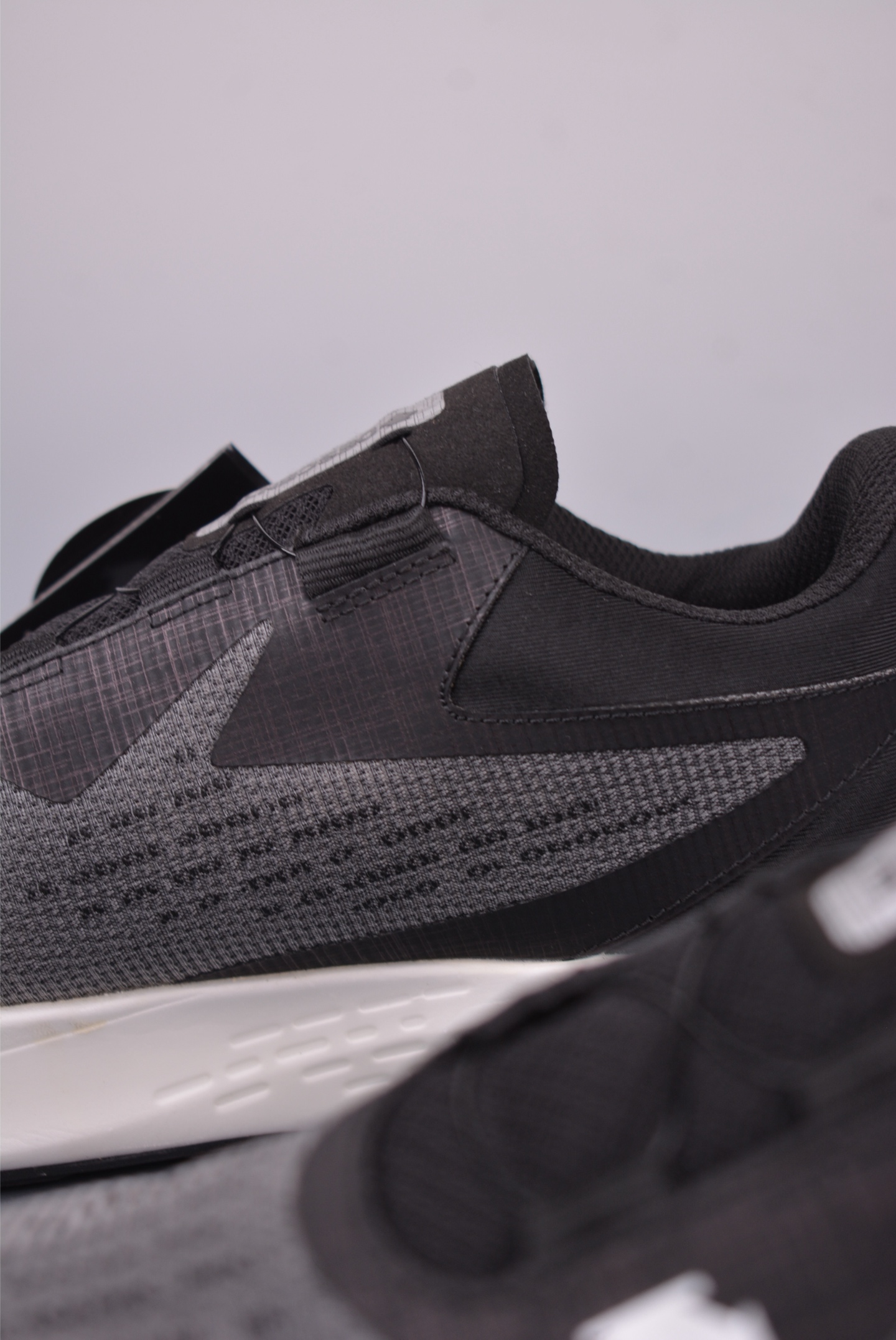 迪桑特ENERZITE LAVITATE 2.0 KNIT 时尚休闲运动覆盖防水男子越野跑鞋 D2331RRN23-Chinese UA Cheap High Quatity Brand Clothes Bags handbags Sneakers wholesale wholesaler seller from China Factory suppliers Fashion Clothing Shoes best Quality Beautiful Price 迪桑特ENERZITE LAVITATE 2.0 KNIT 时尚休闲运动覆盖防水男子越野跑鞋 D2331RRN23