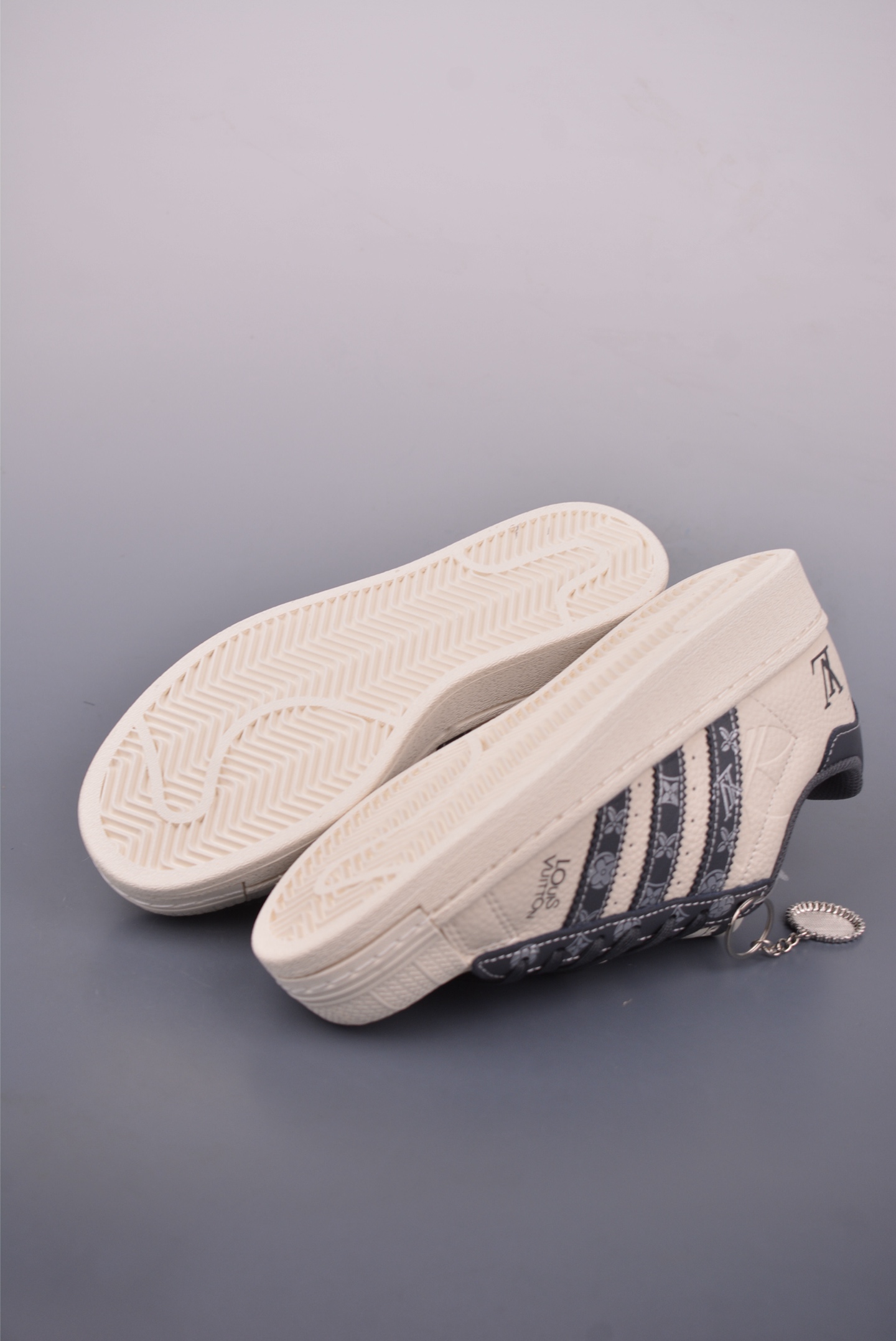 Adidas Originals Superstar 2025全新版本 贝壳头 AD80033