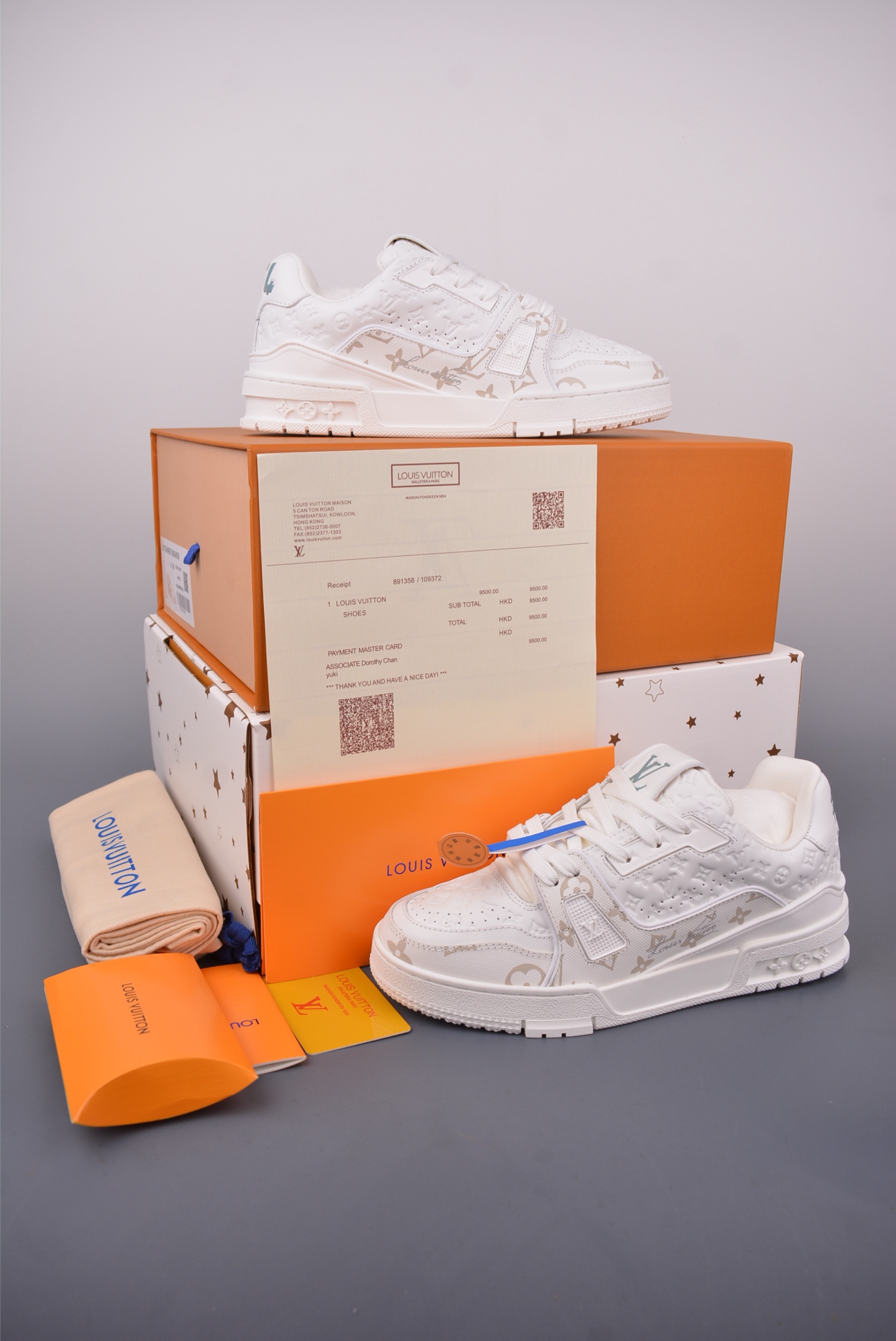 路易威登Louis Vuitton Trainer Sneaker Low 休闲运动文化百搭篮球板鞋-Chinese UA Cheap High Quatity Brand Clothes Bags handbags Sneakers wholesale wholesaler seller from China Factory suppliers Fashion Clothing Shoes best Quality Beautiful Price 路易威登Louis Vuitton Trainer Sneaker Low 休闲运动文化百搭篮球板鞋