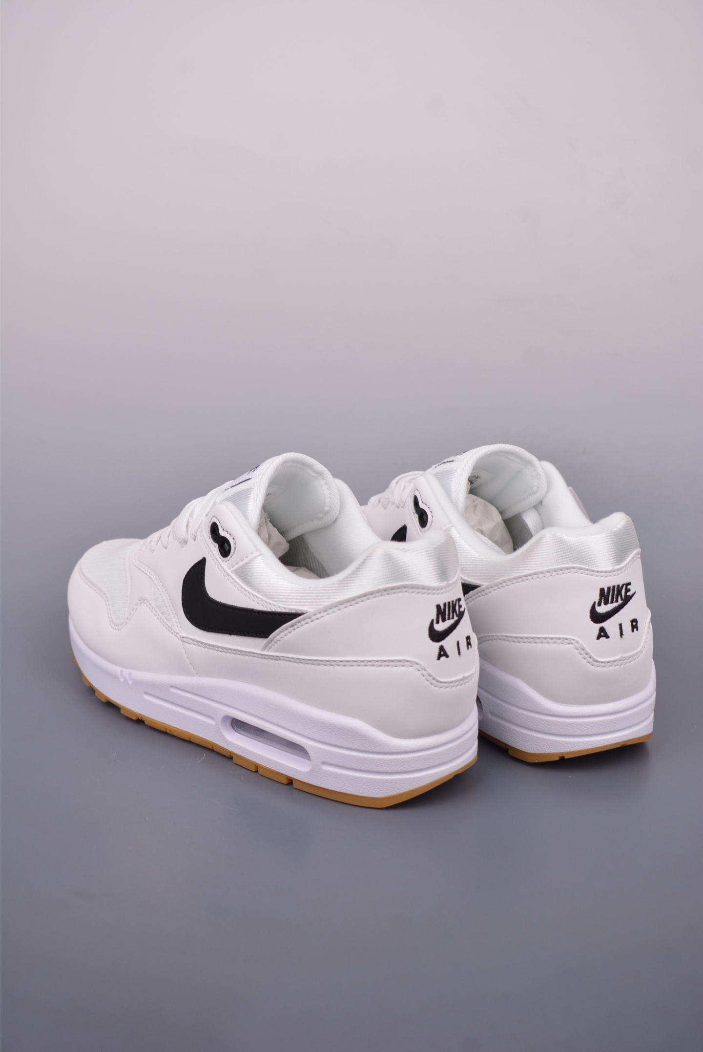 Nike Air Max 1 Retro Sneakers - White Leather, Comfortable, True to Size 3 i1749162341775 2875 0 1