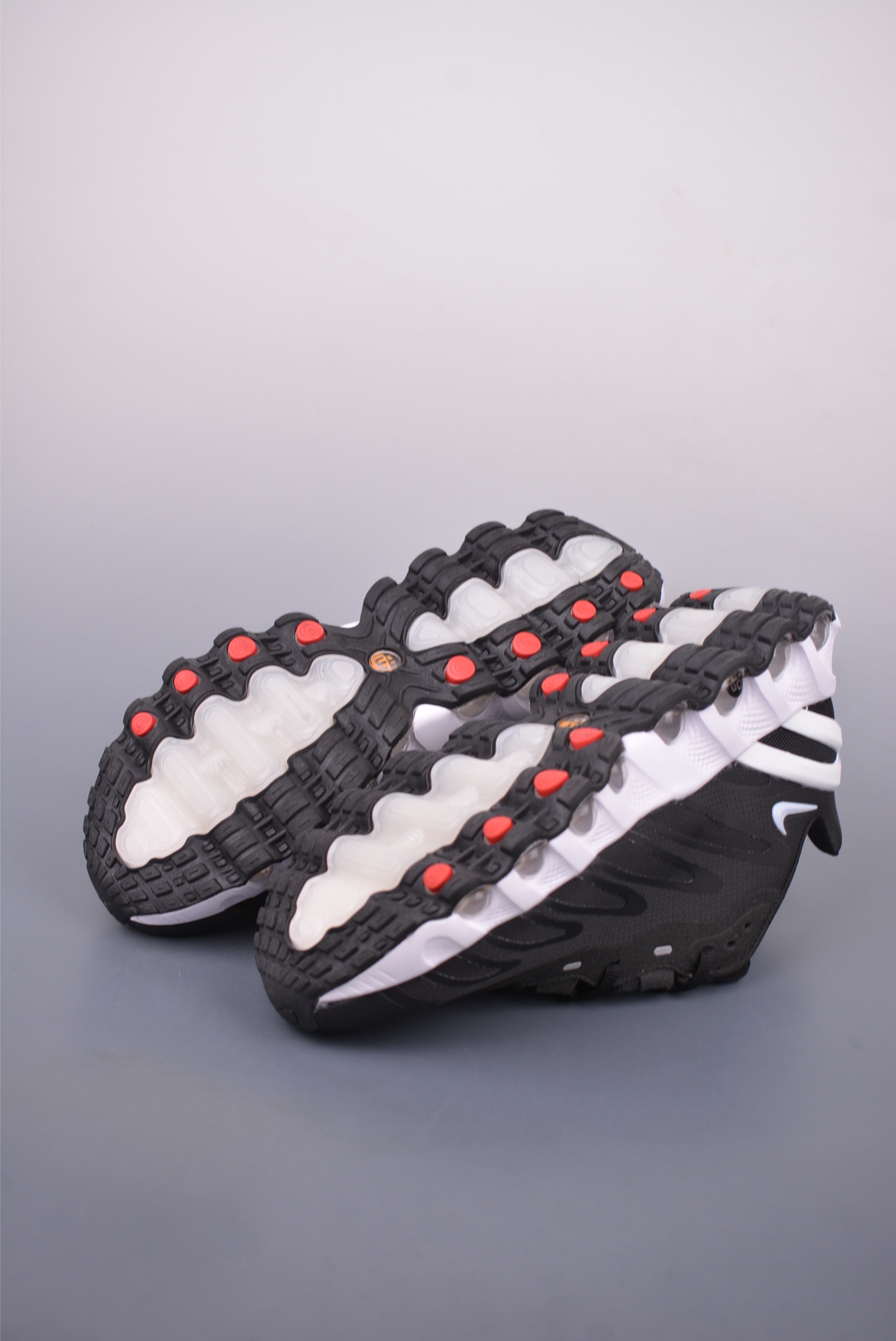 Nike Air Max DN8 Running Shoes: Full-Length Air Cushioning for Comfort 3 i1749162474731 1473 0 2