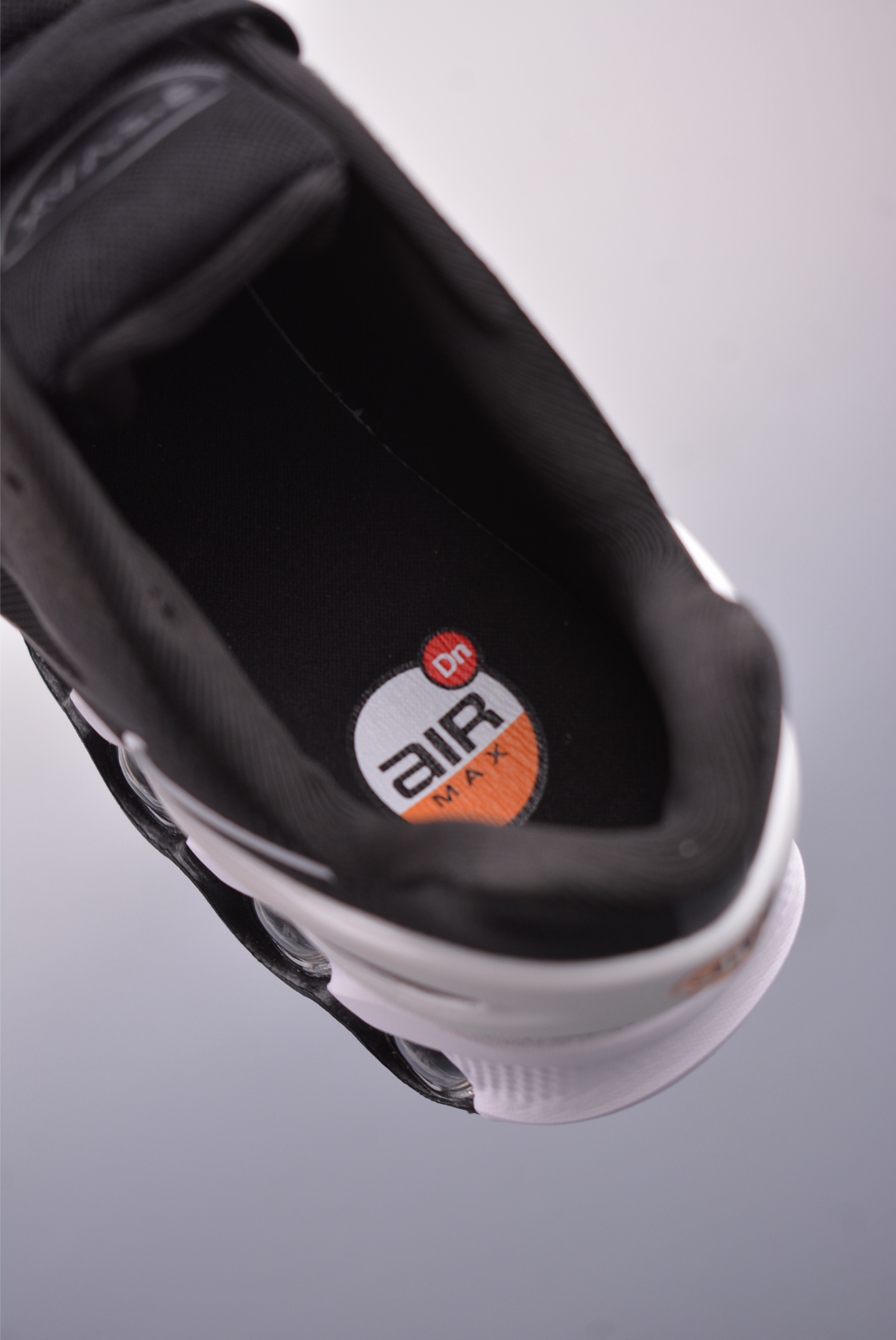 Nike Air Max DN8 Running Shoes: Full-Length Air Cushioning for Comfort 9 i1749162476082 6687 0 8
