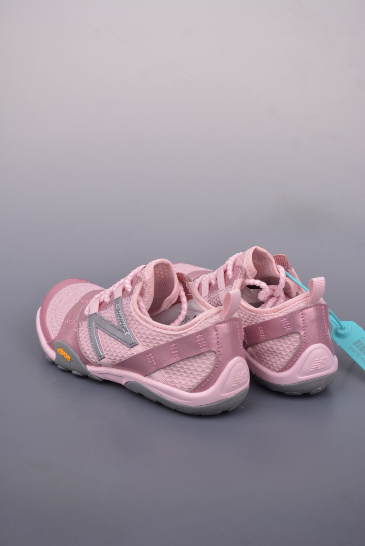 New Balance MT10 Barefoot Running Shoes - Lightweight & Durable - Pink 2 i1749162542729 1157 0 1
