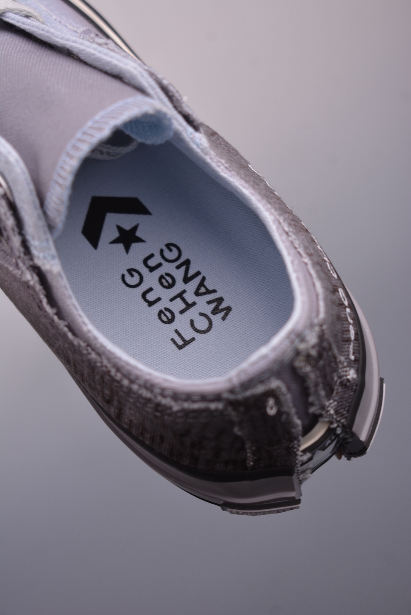 Converse x Feng Chen Wang Deconstructed Gradient Sneakers - Limited Edition 10 i1749163874042 8754 0 8