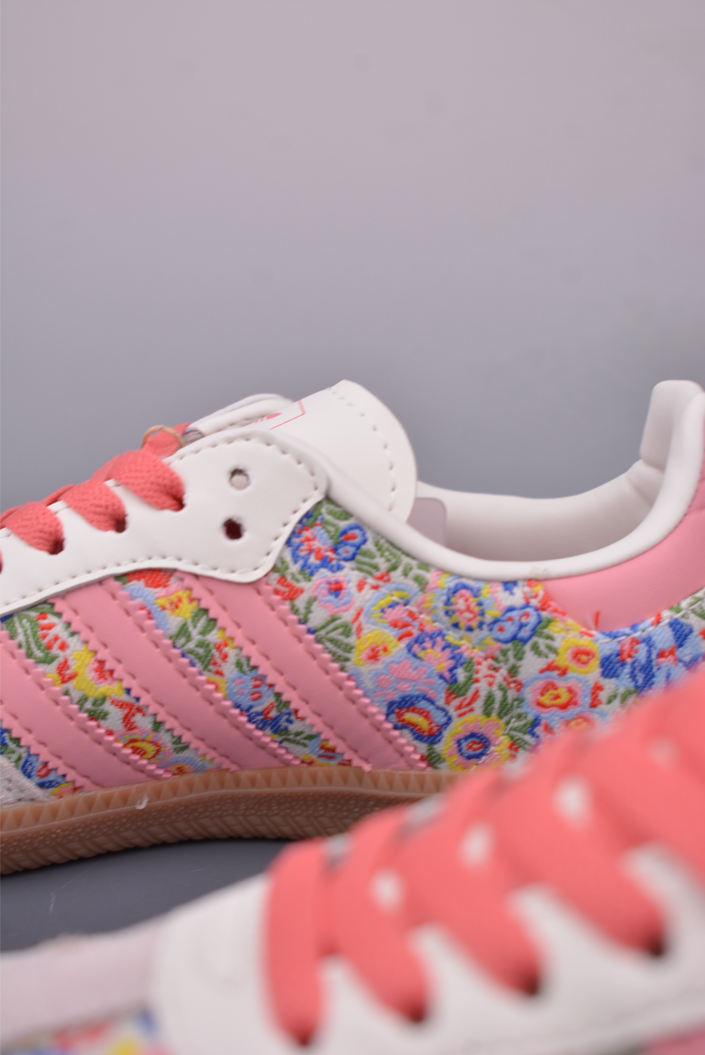 Adidas Samba OG Women's Floral Casual Sneakers - Comfort and Style 8 i1749164177222 7466 0 7