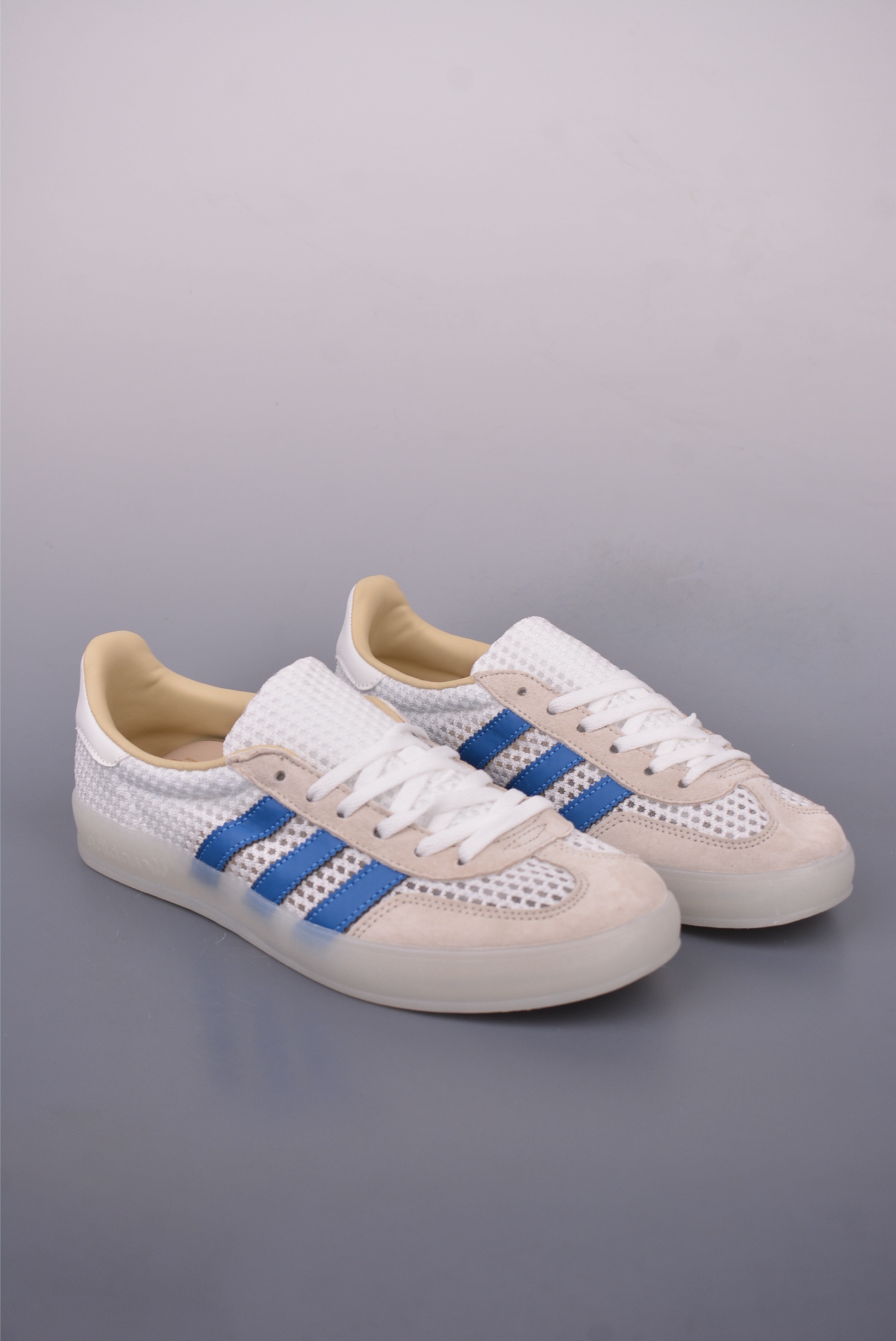 Adidas Originals Gazelle Indoor Low-Top Sneakers - Versatile & Comfortable 2 i1749164462181 3123 0 0
