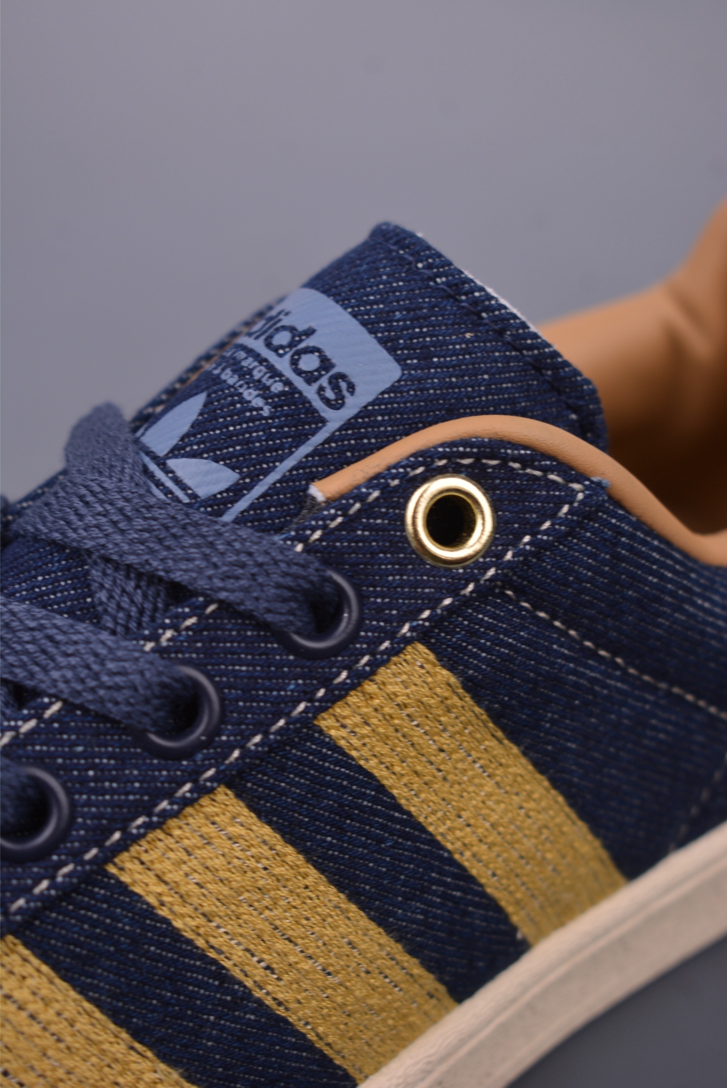 Adidas Originals Superstar 2.0: Classic Shell Toe Sneakers - Premium Leather 8 i1749164549594 2074 0 6