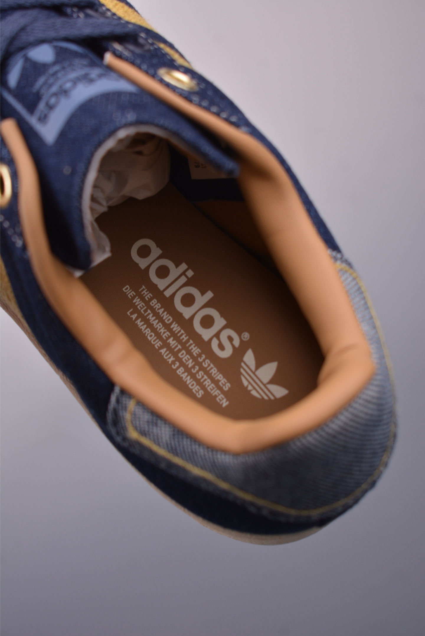 Adidas Originals Superstar 2.0: Classic Shell Toe Sneakers - Premium Leather 10 i1749164555076 2679 0 8
