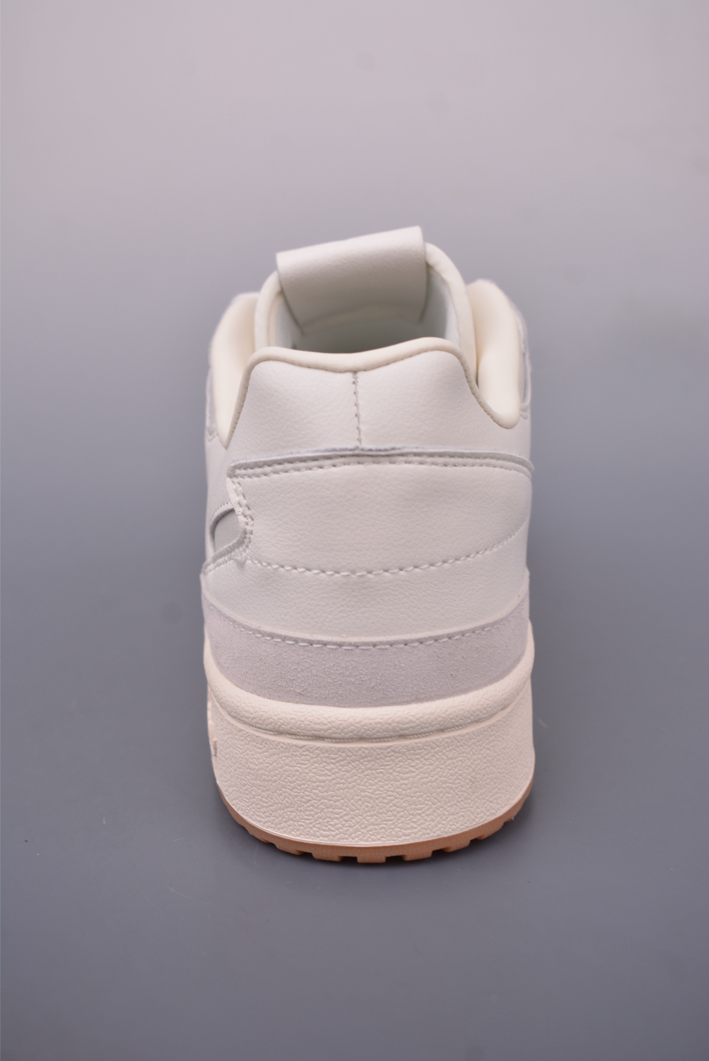Adidas Forum Low CL: Classic Retro Basketball Shoes - Comfortable & Stylish 5 i1749164586727 5767 0 3