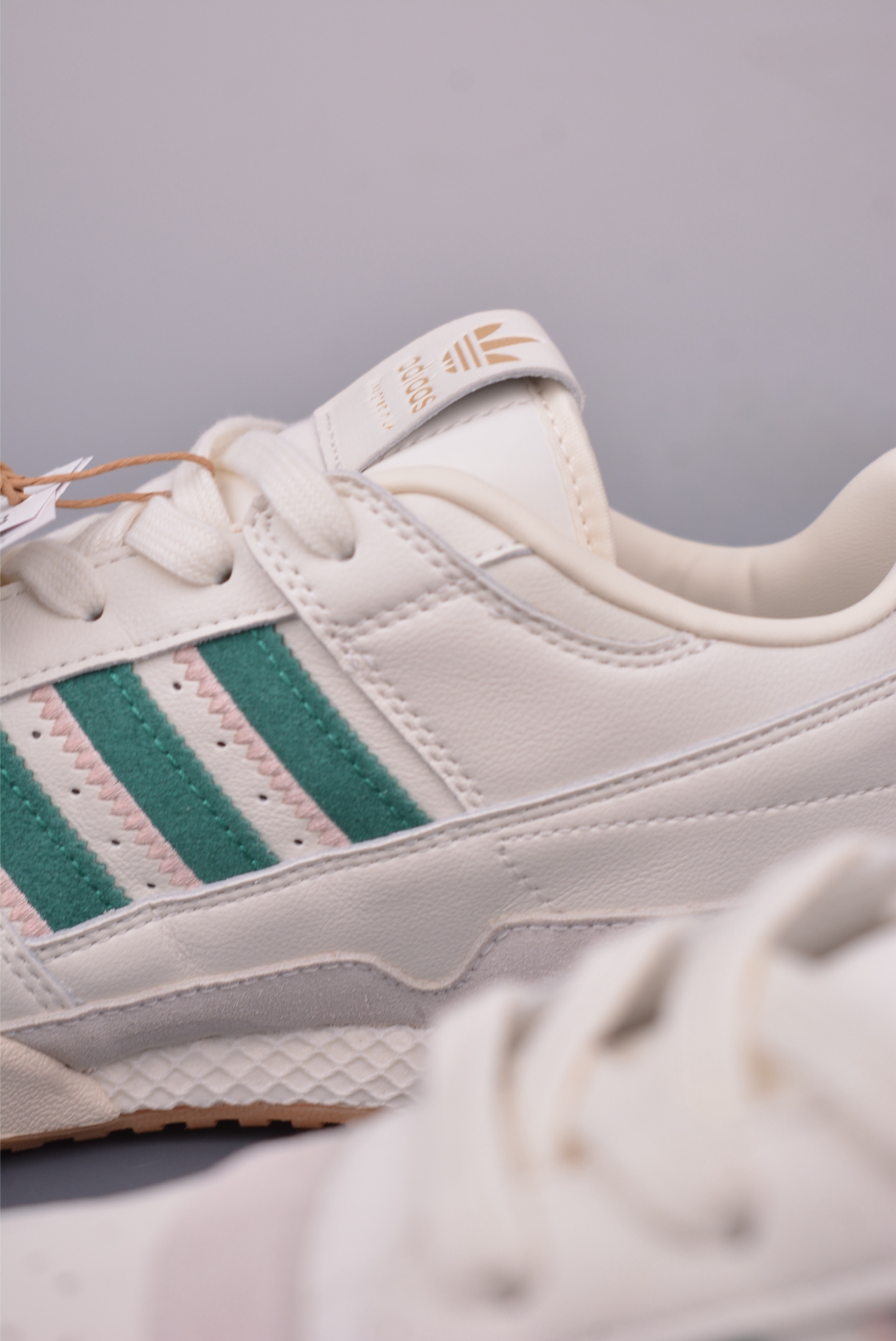 Adidas Forum Low CL: Classic Retro Basketball Shoes - Comfortable & Stylish 9 i1749164592263 3237 0 7