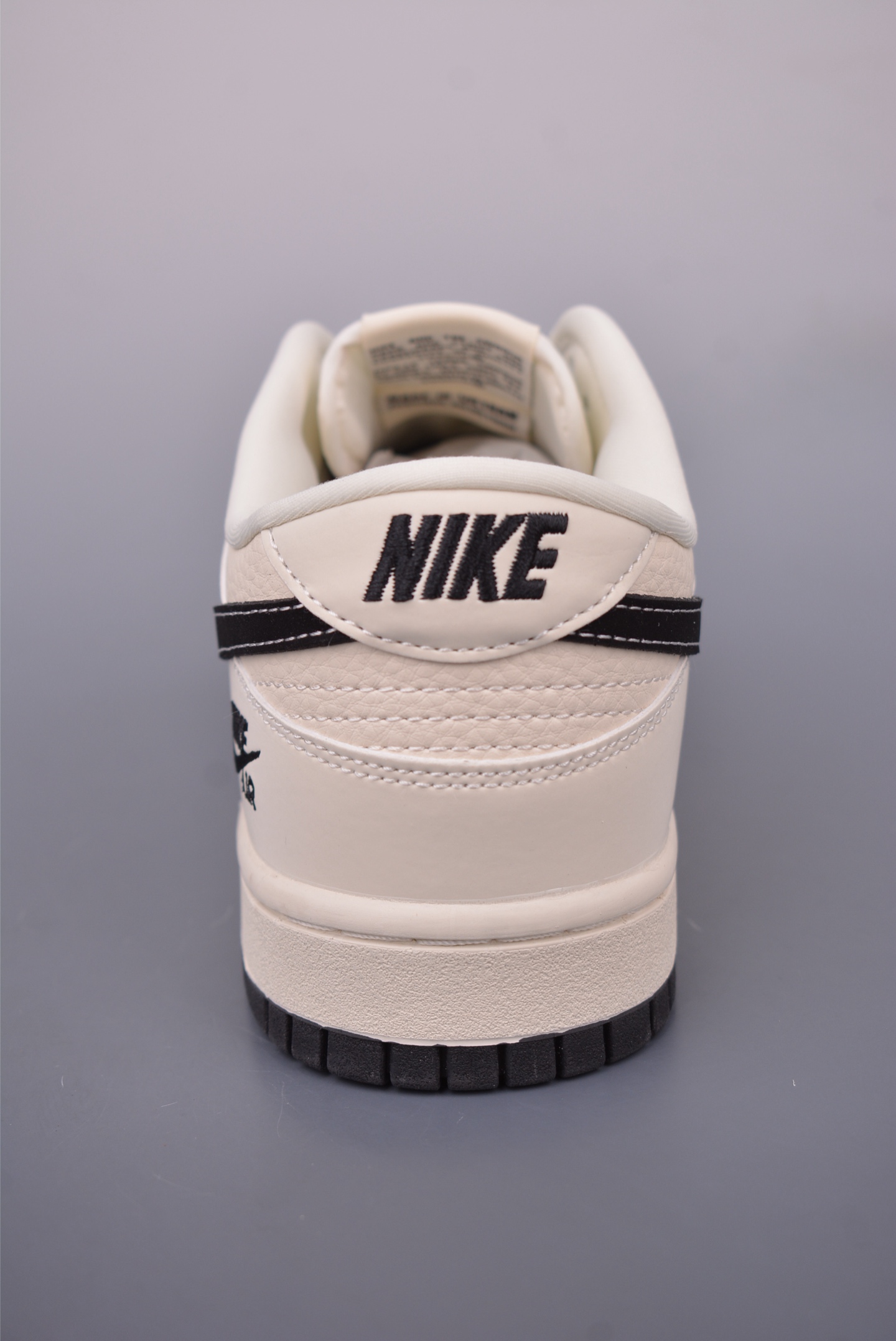 Nike SB Dunk Low Grey White Black - Premium Comfort & Style in Every Step 5 i1749165098511 6853 0 3