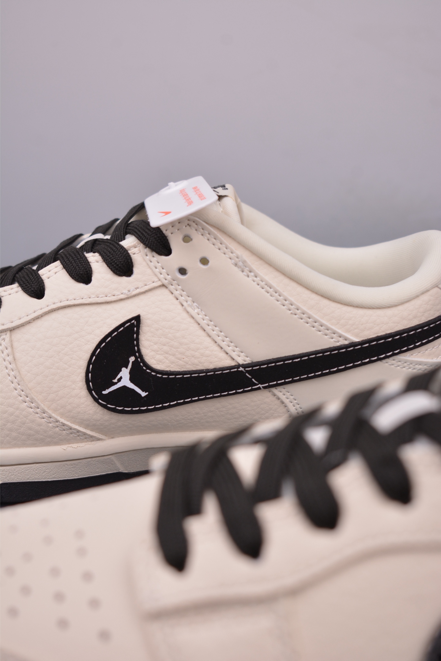 Nike SB Dunk Low Grey White Black - Premium Comfort & Style in Every Step 9 i1749165102784 2730 0 7