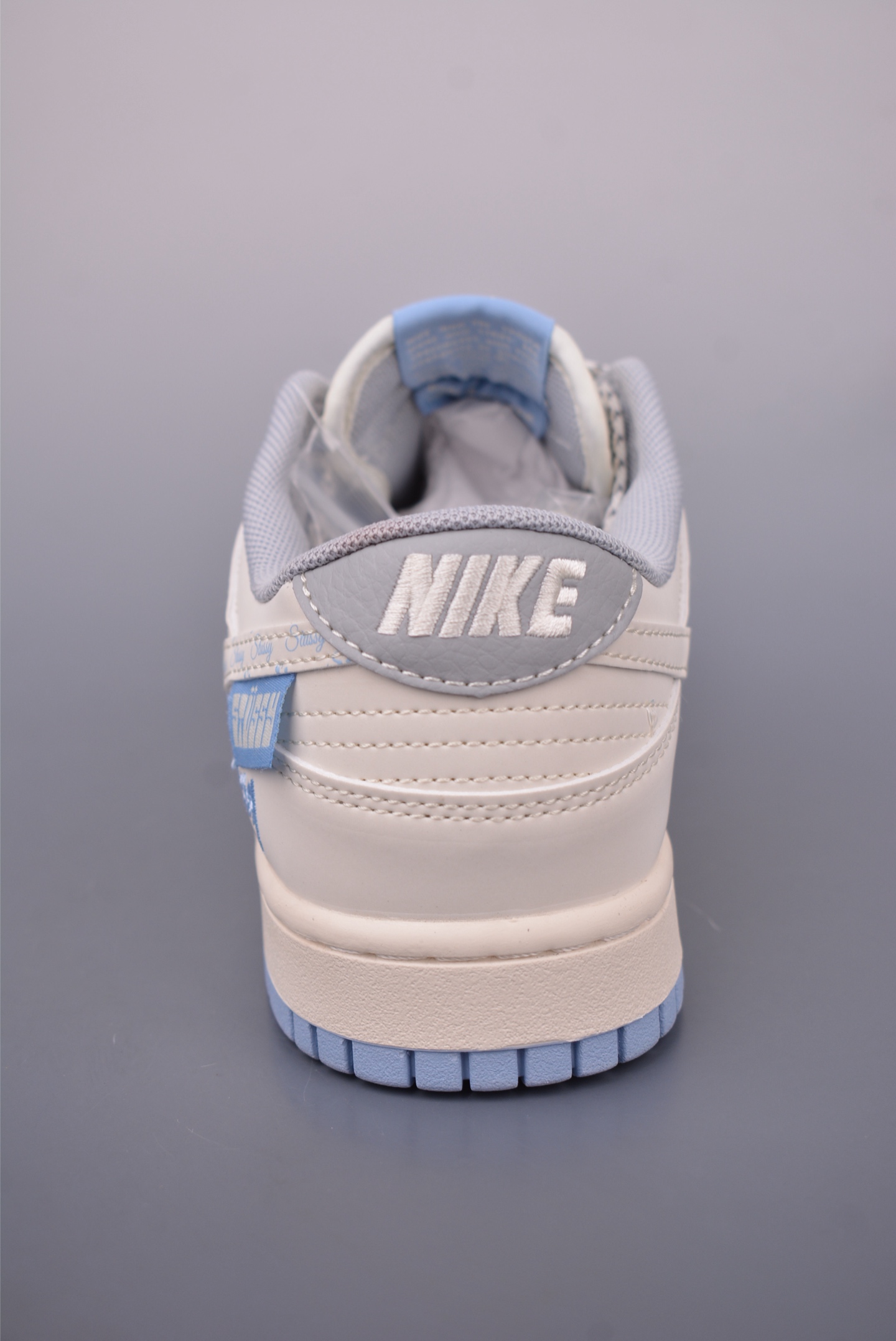 Nike SB Dunk Low 斯图西联名 XS6089-591-Chinese UA Cheap High Quatity Brand Clothes Bags handbags Sneakers wholesale wholesaler seller from China Factory suppliers Fashion Clothing Shoes best Quality Beautiful Price Nike SB Dunk Low 斯图西联名 XS6089-591