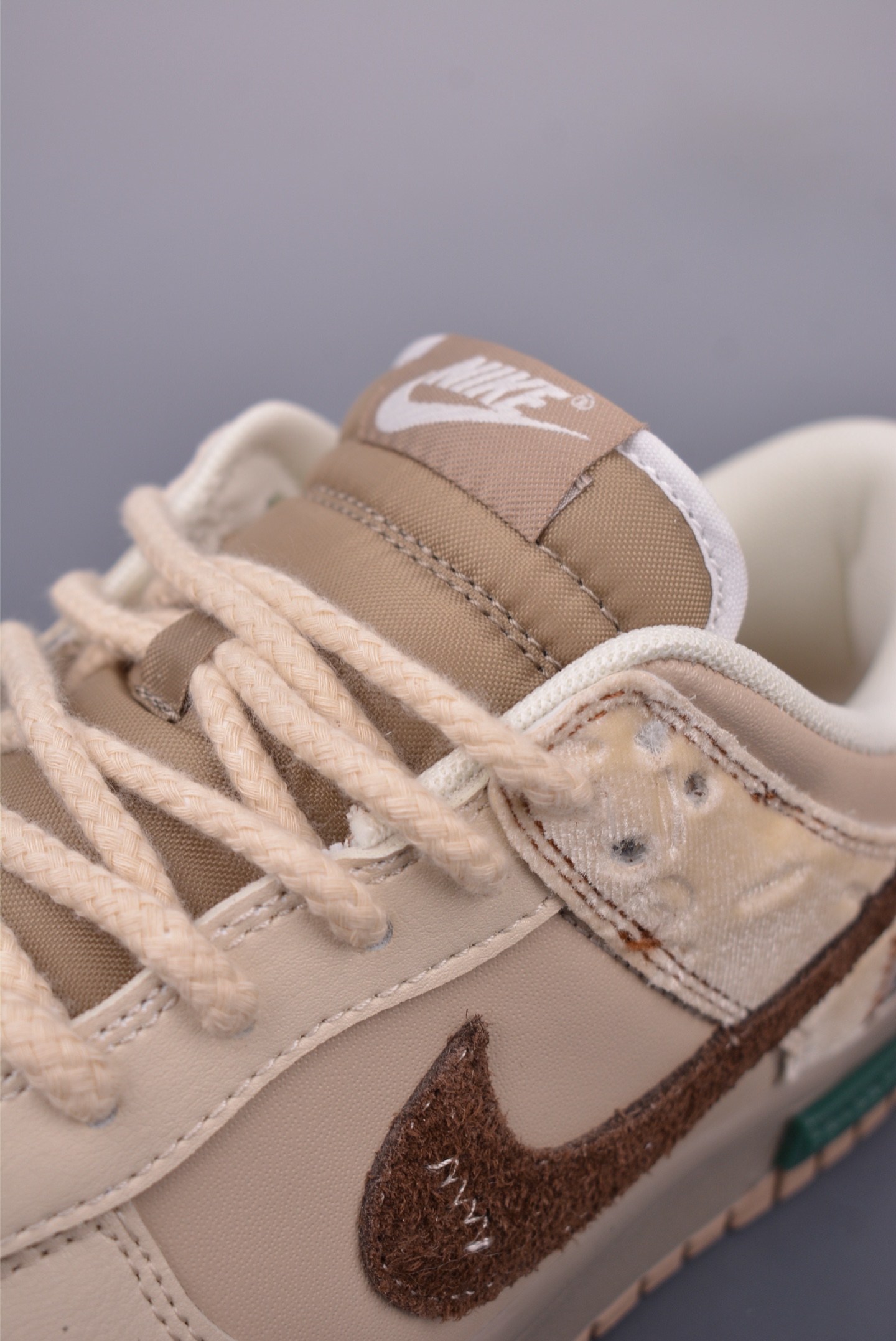 Nike SB Dunk Low 冬梦奇缘  HQ1175-240