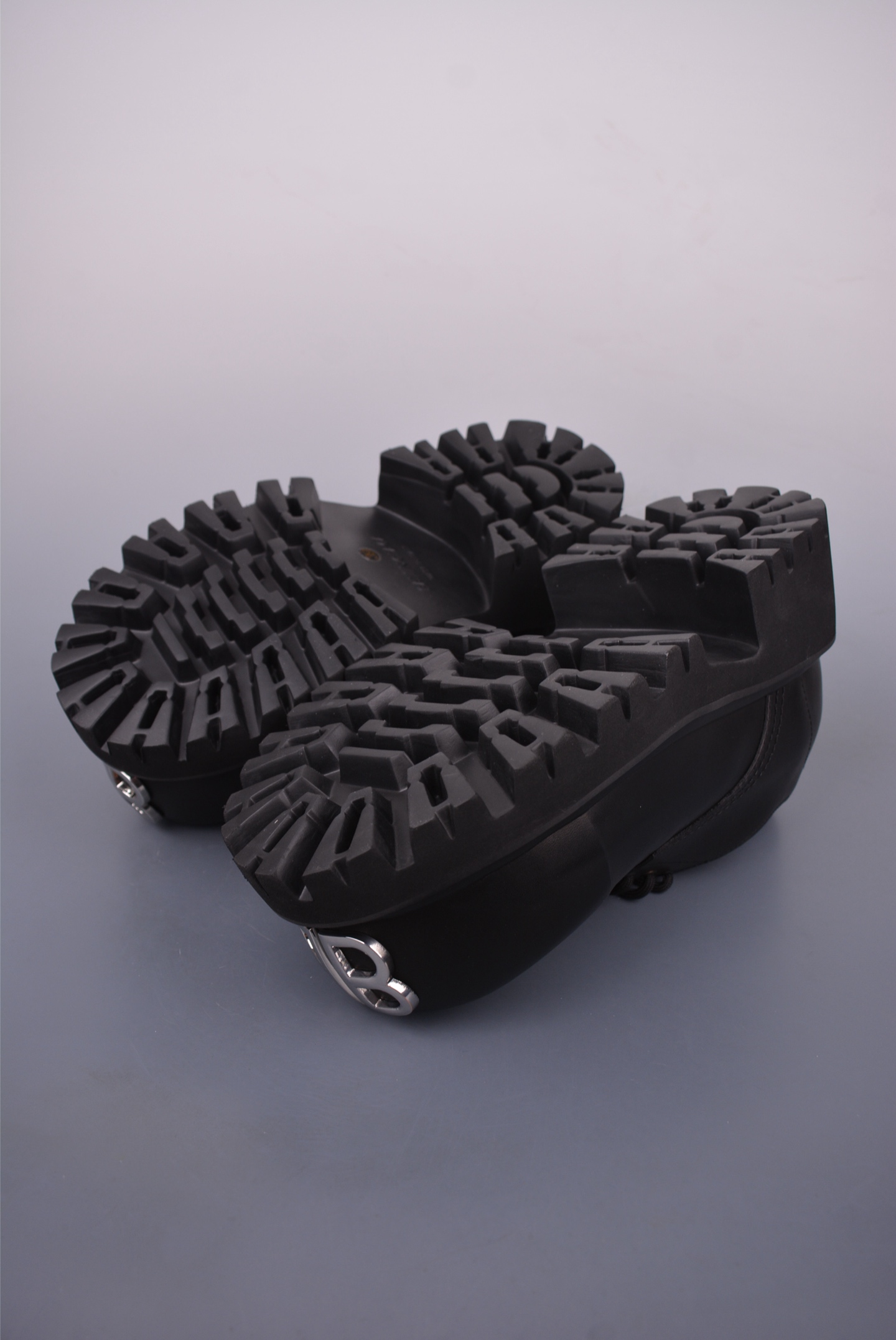 Balenciaga 巴黎世家 Rhino Derby 走秀款BB扣德比 低帮厚底休闲皮鞋 807326