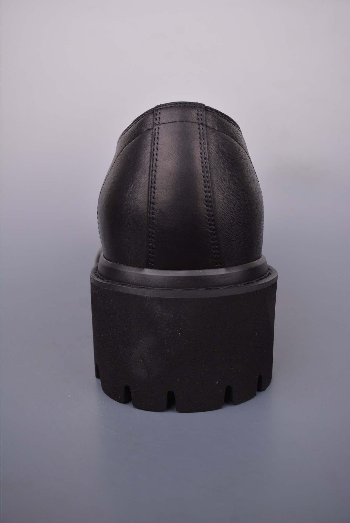 Balenciaga 巴黎世家 Rhino Derby 走秀款BB扣德比 低帮厚底休闲皮鞋 807326