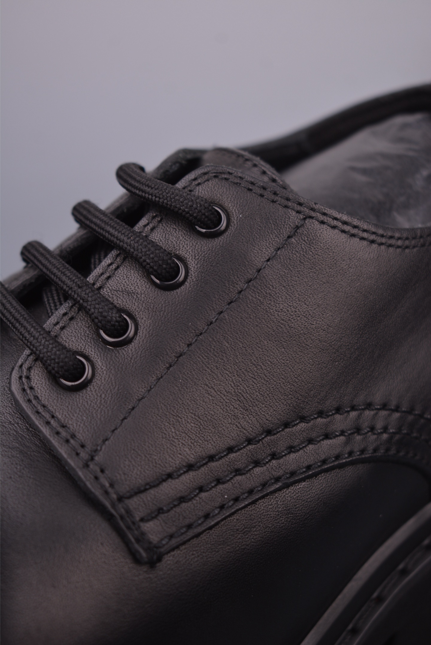 Balenciaga 巴黎世家 Rhino Derby 走秀款BB扣德比 低帮厚底休闲皮鞋 807326