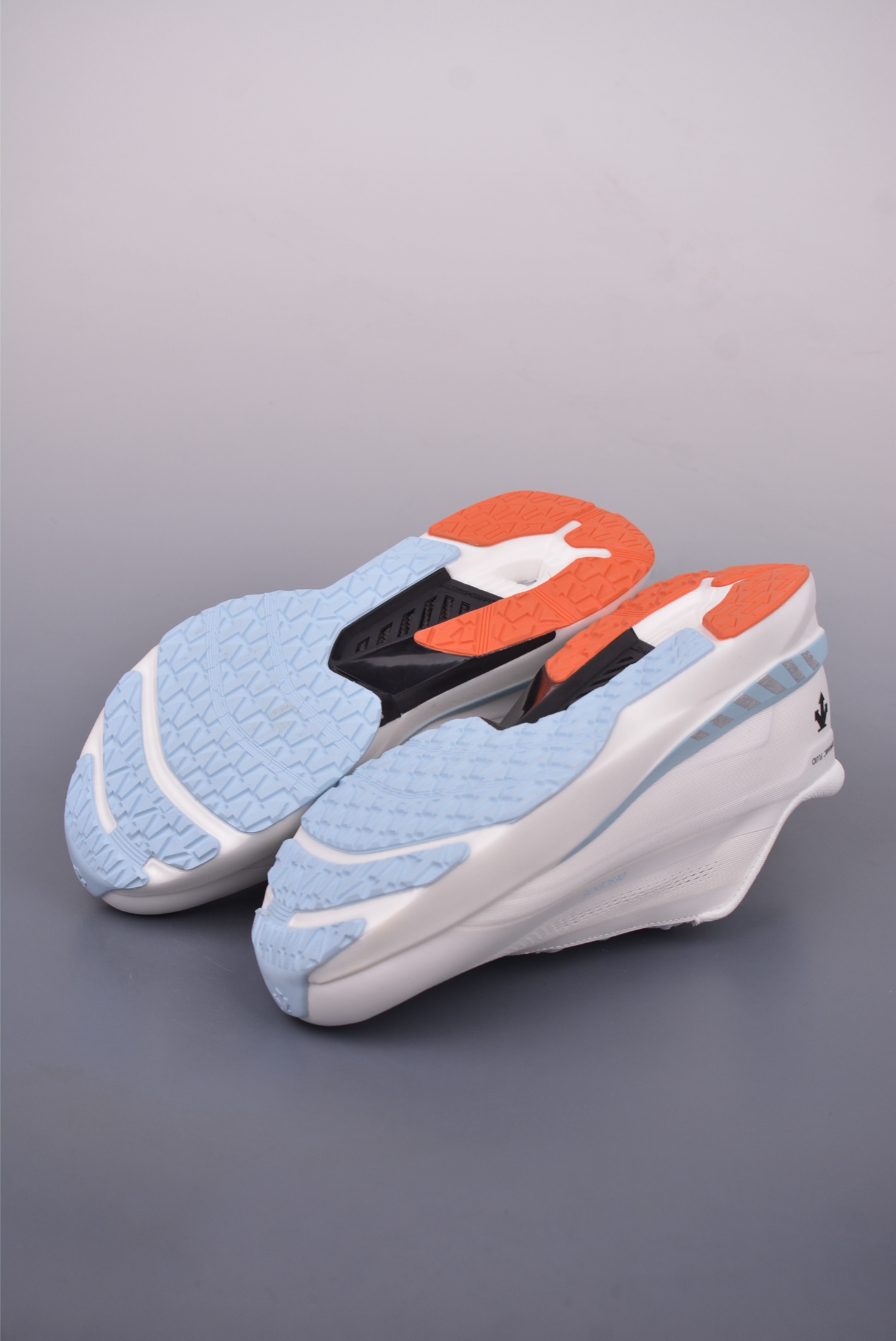 DESCENTE迪桑特 ENERZITE RIDE 广东纯原版本 时尚休闲运动覆盖防水男子越野跑鞋  D4331RRN29