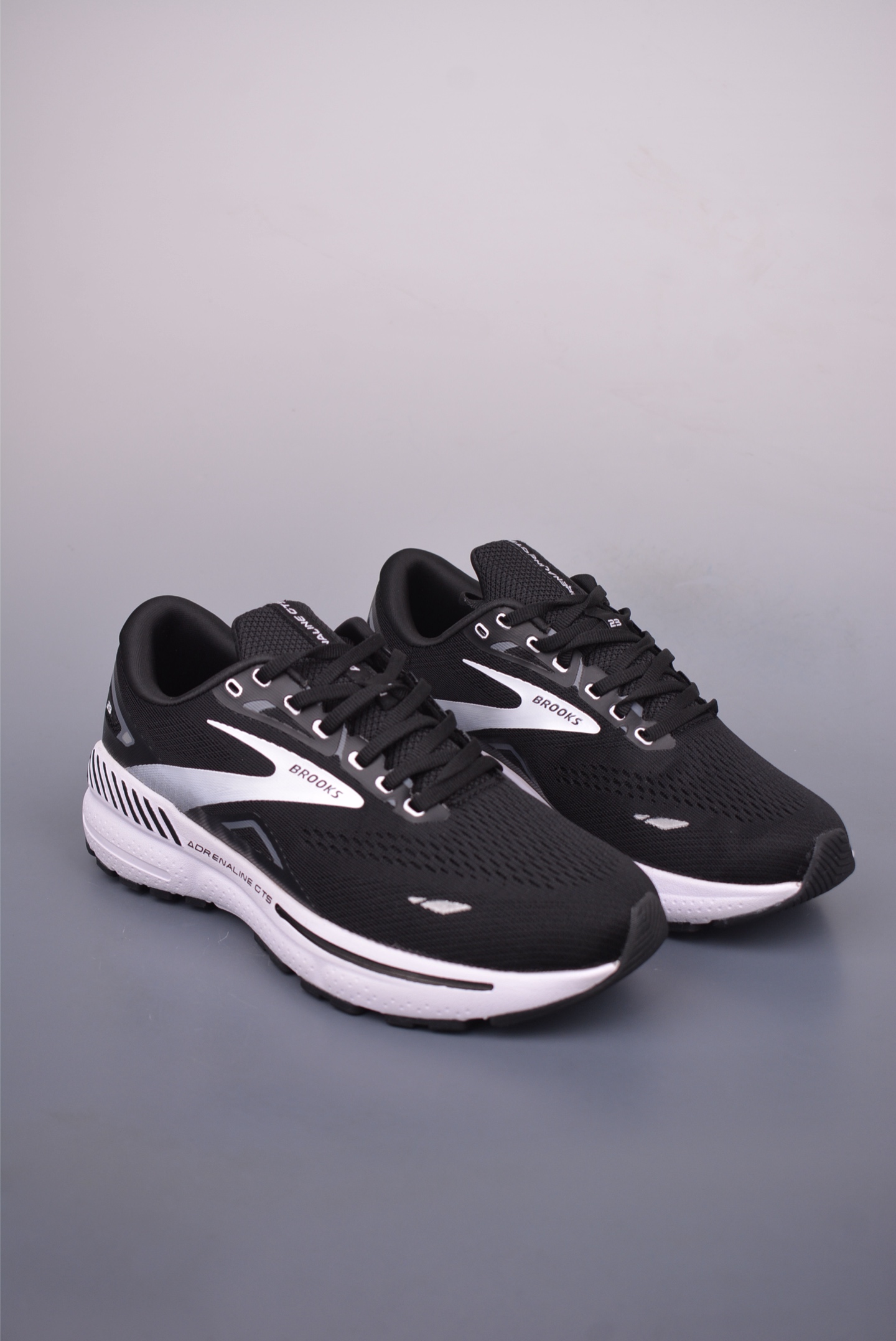Brooks Glycerin 19: Lightweight, Breathable Running Shoes for Men - Ultimate Comfort 2 i1749167381956 5980 0 0