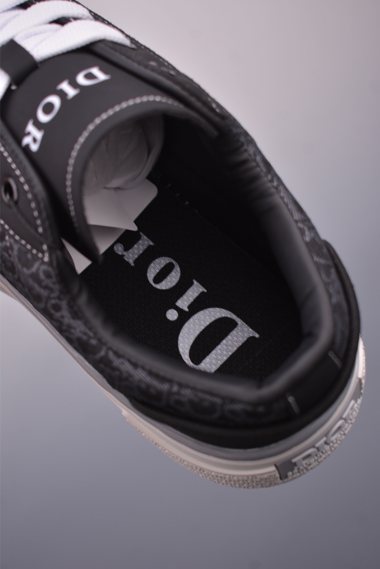Dior B23 Casual Sneakers - Comfortable, Breathable, and Stylish Shoes for Men 10 i1749167737072 5928 0 8